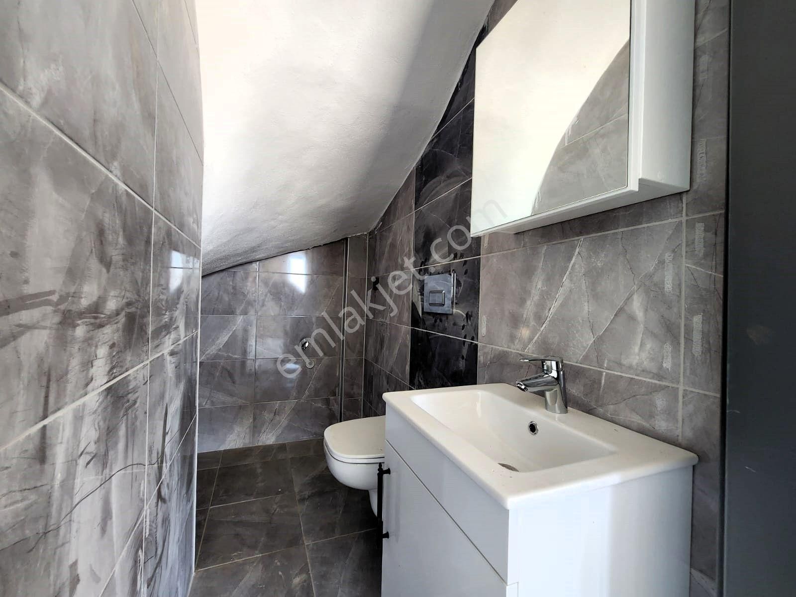 İzmi̇r Seferi̇hi̇sar Doğanbey De Satılık Deni̇z Manzaralı Yazlık 3+1 - Görsel 14