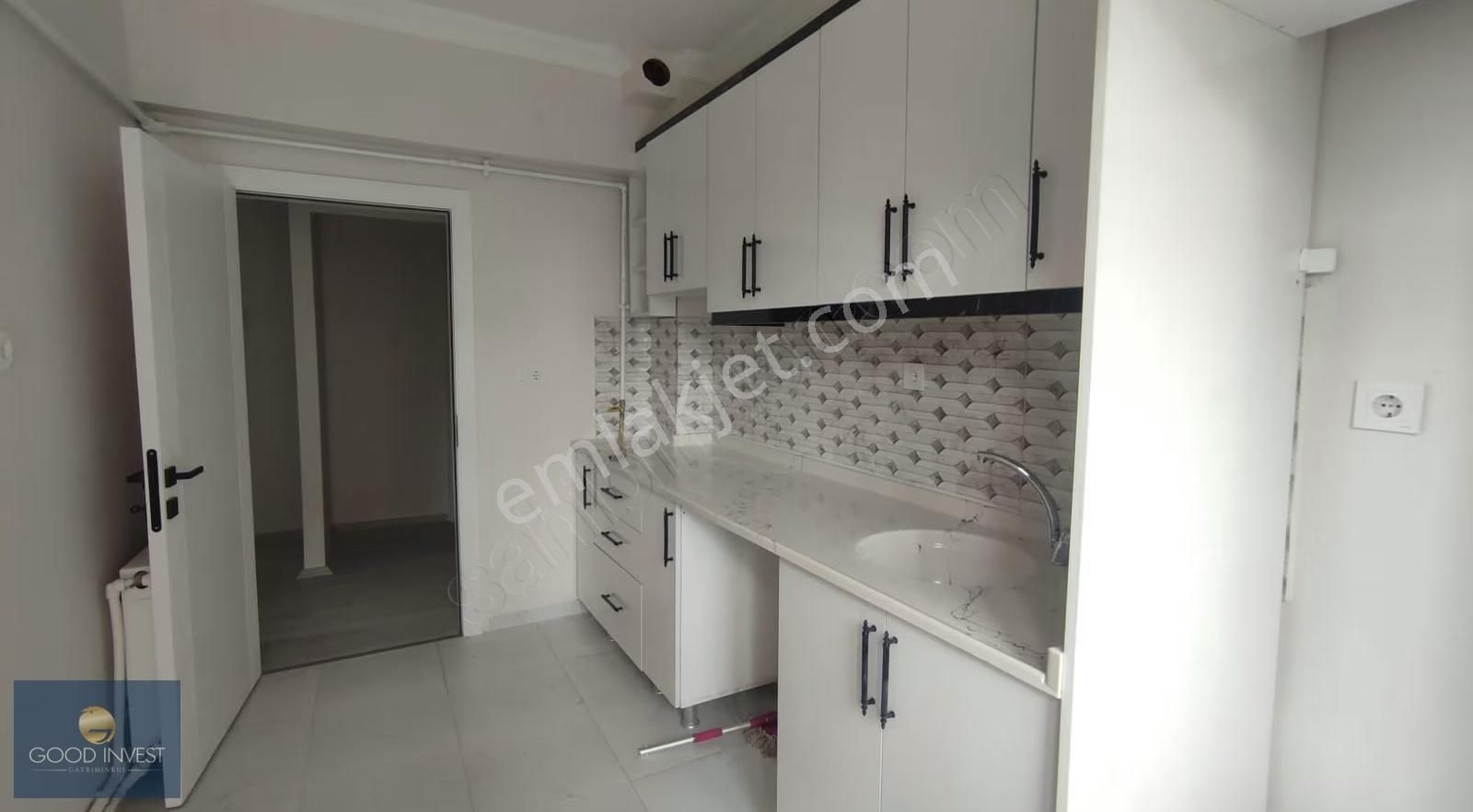 Özevler De Metro Yakını İçi Yenilenmiş 3+1 Boş Kiralık Daire - Görsel 9