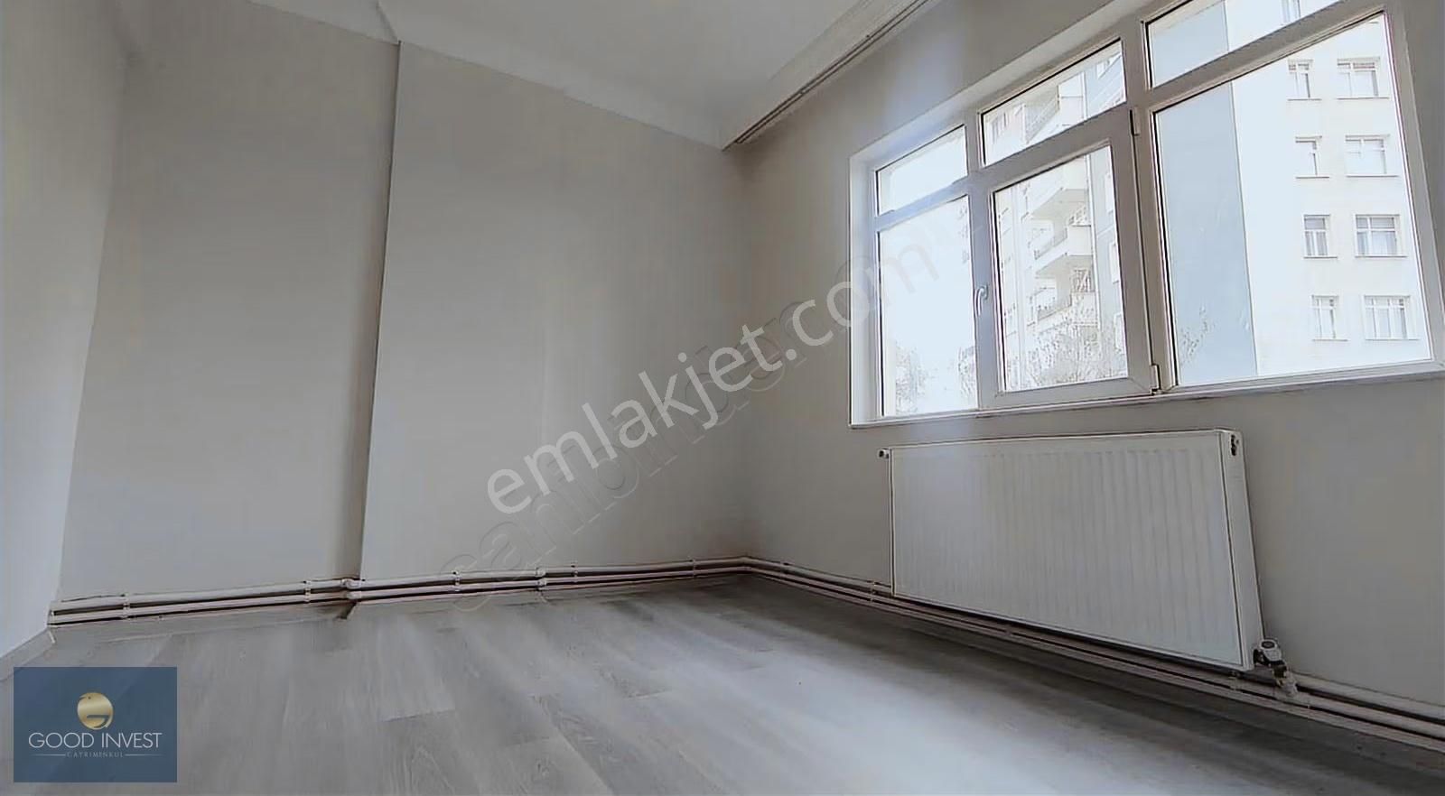 Özevler De Metro Yakını İçi Yenilenmiş 3+1 Boş Kiralık Daire