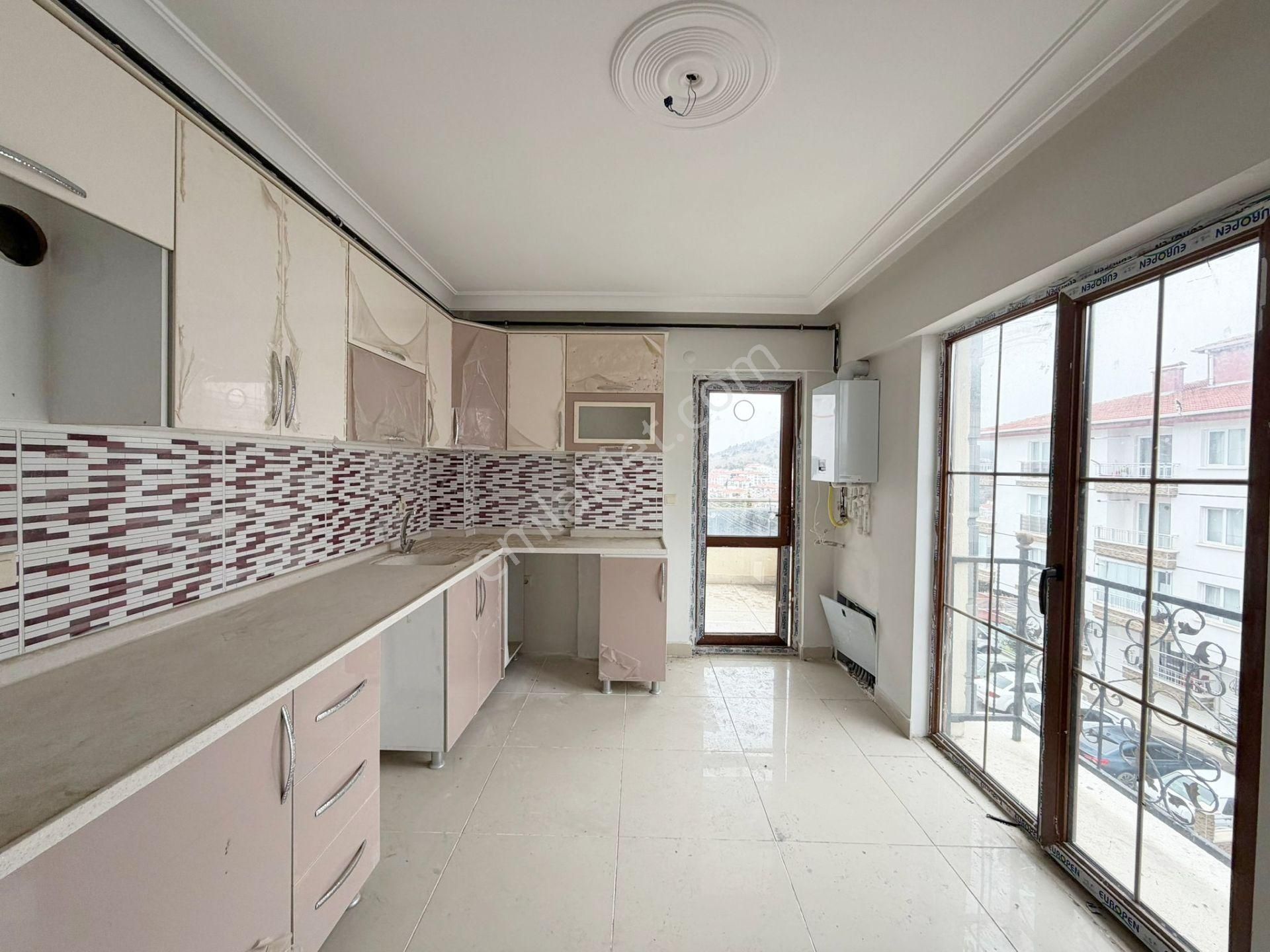 Öz'maşallah.dan Katta Acil Satılık Yenı Bina 3+1 Daire,,, - Görsel 10