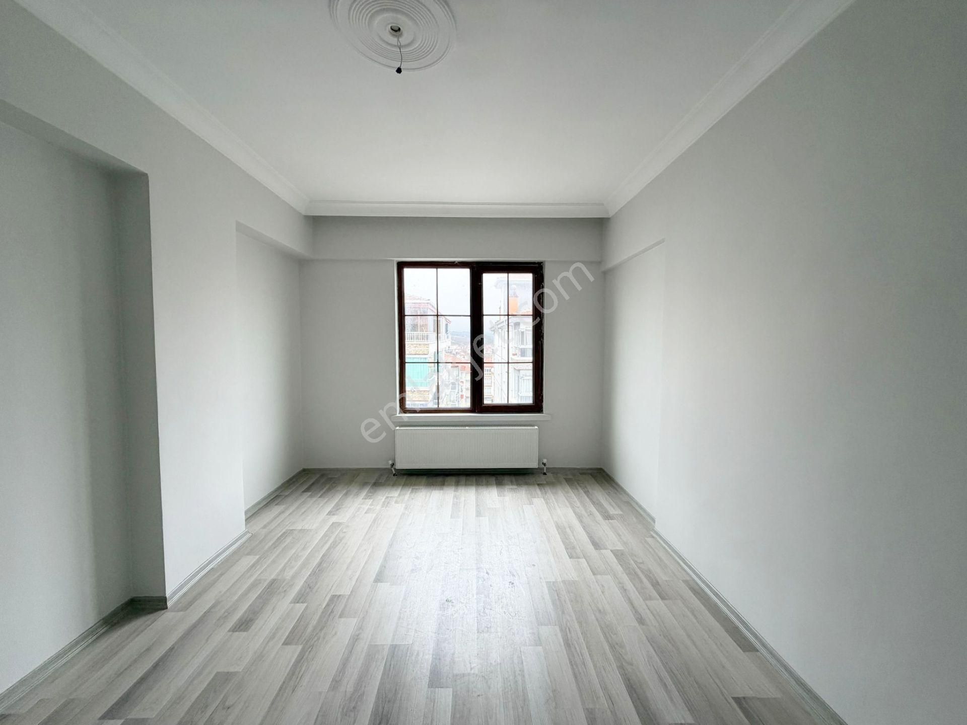 Öz'maşallah.dan Katta Acil Satılık Yenı Bina 3+1 Daire,,, - Görsel 3