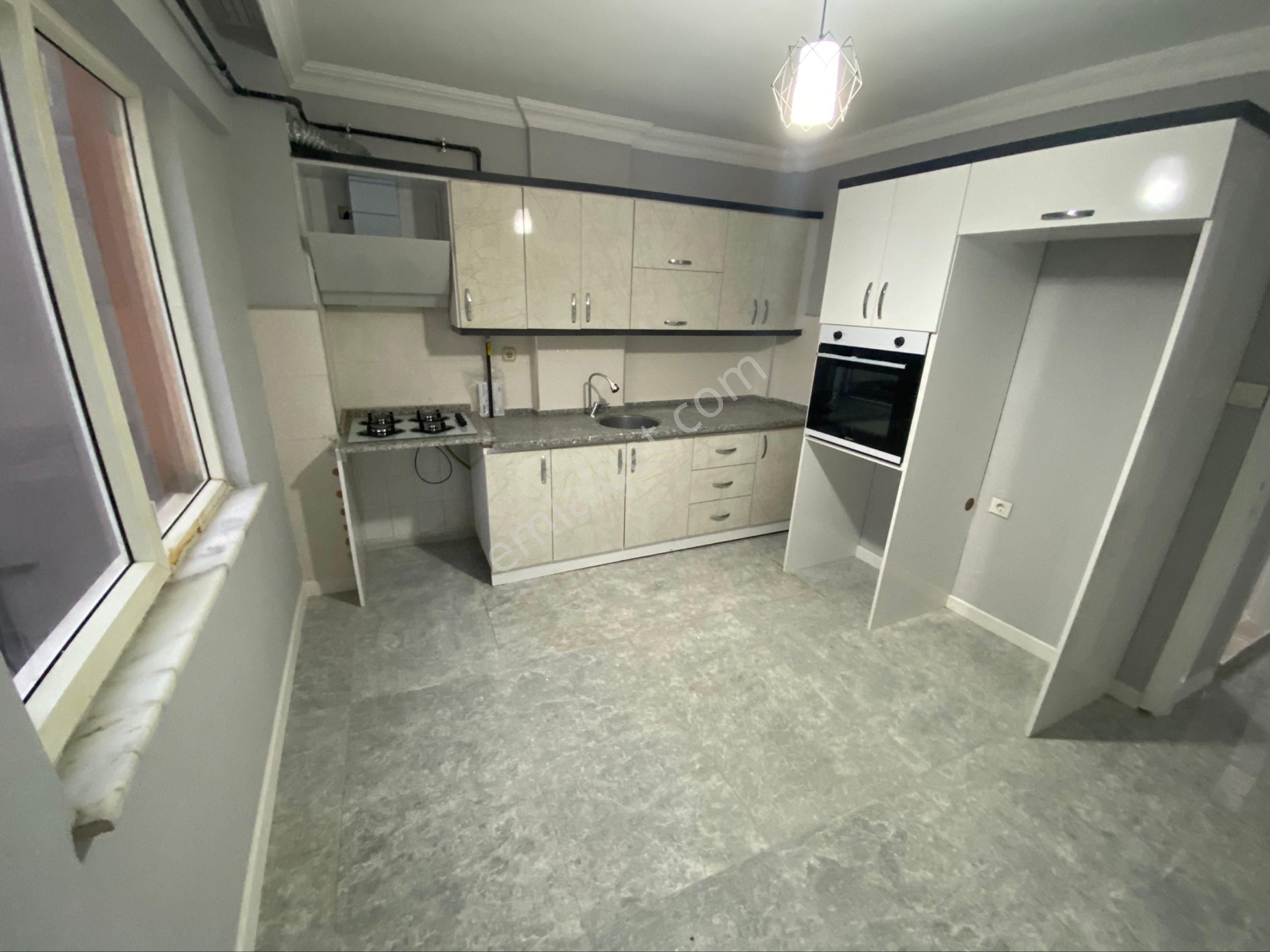 Aydoğdu Mahallesinde Kiralık Doğalgazlı Full Tadilatlı Kiralık Daire