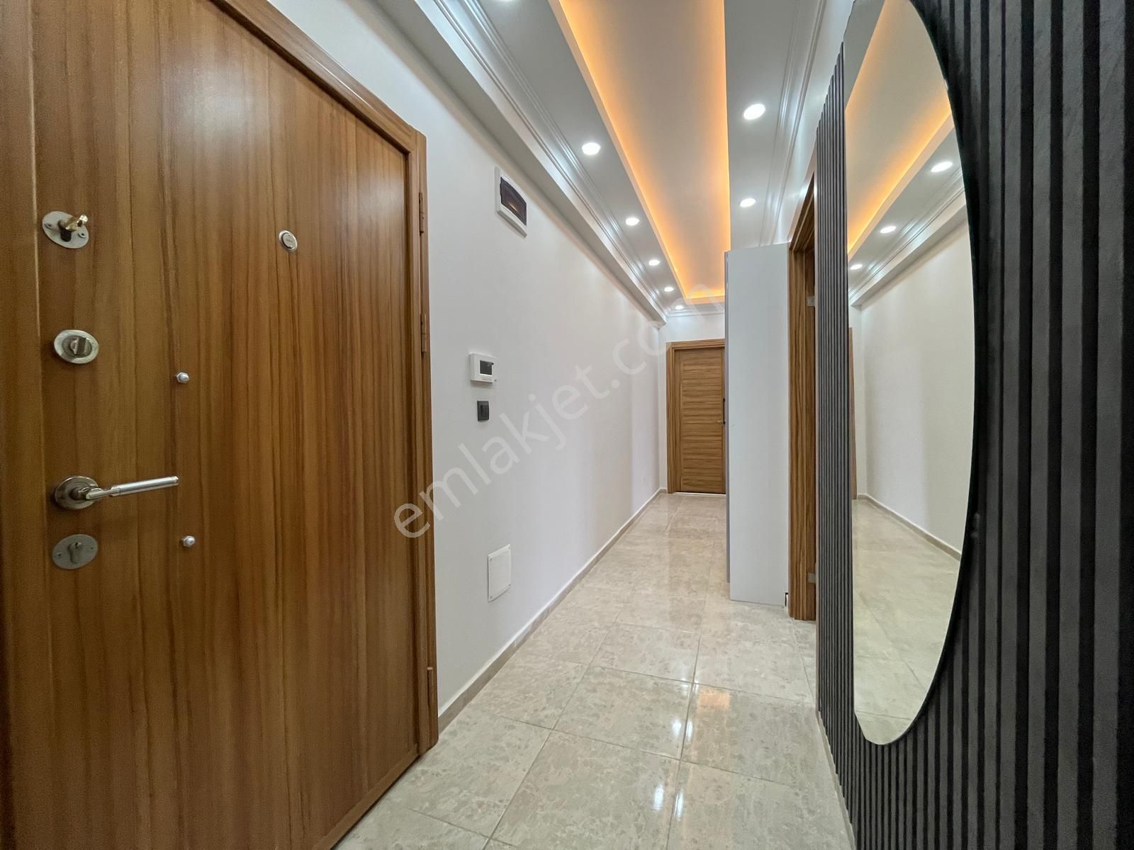 ▃artemin▃altıntepe Sporıum'da İçi Yenilenmiş 3.kat 2+1 85m² - Görsel 11