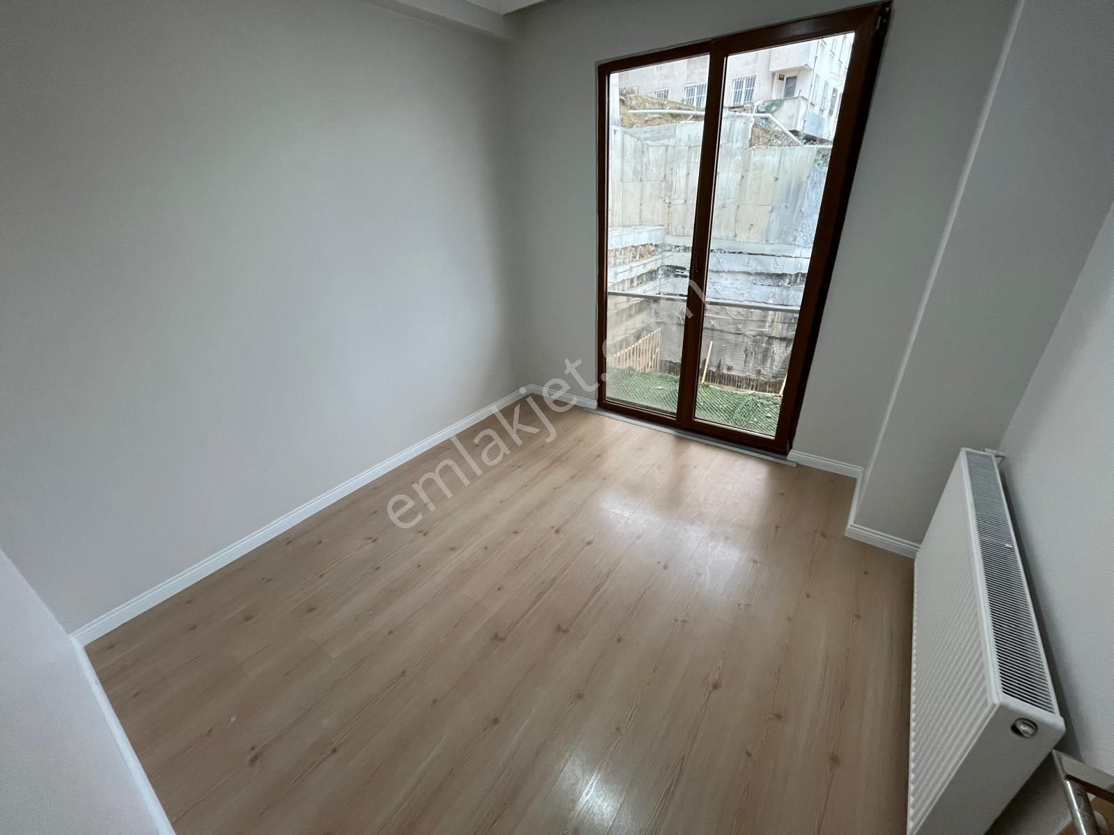 ▃artemin▃altıntepe Sporıum'da İçi Yenilenmiş 3.kat 2+1 85m² - Görsel 17