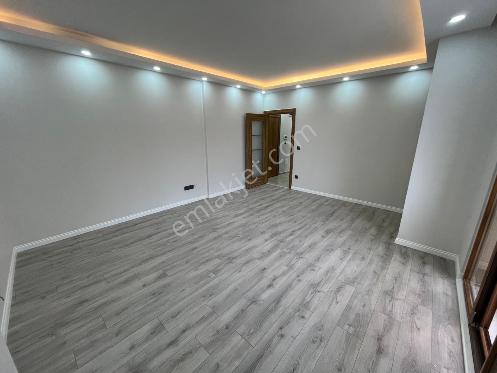 ▃artemin▃altıntepe Sporıum'da İçi Yenilenmiş 3.kat 2+1 85m² - Görsel 10