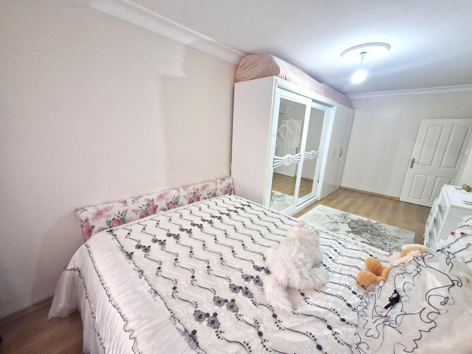 Çakmak Durağı Yakını Satılık Ara Kat 3+1 Ultra Geniş Daire - Görsel 10