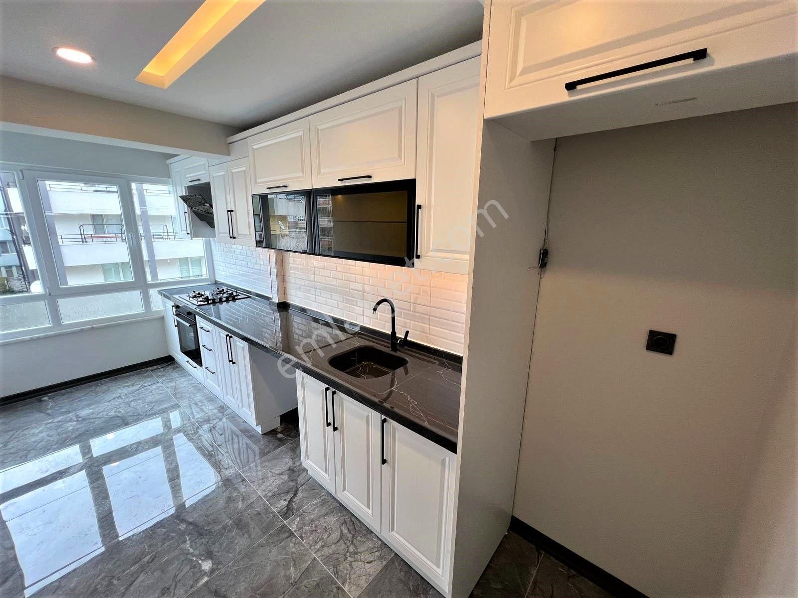 🟠🟠alfa'dan Akçay'da Satılık Ön Cephe Fırsat Ayrı Mutfak Arakat 2+1 Harika Dairee - Görsel 10