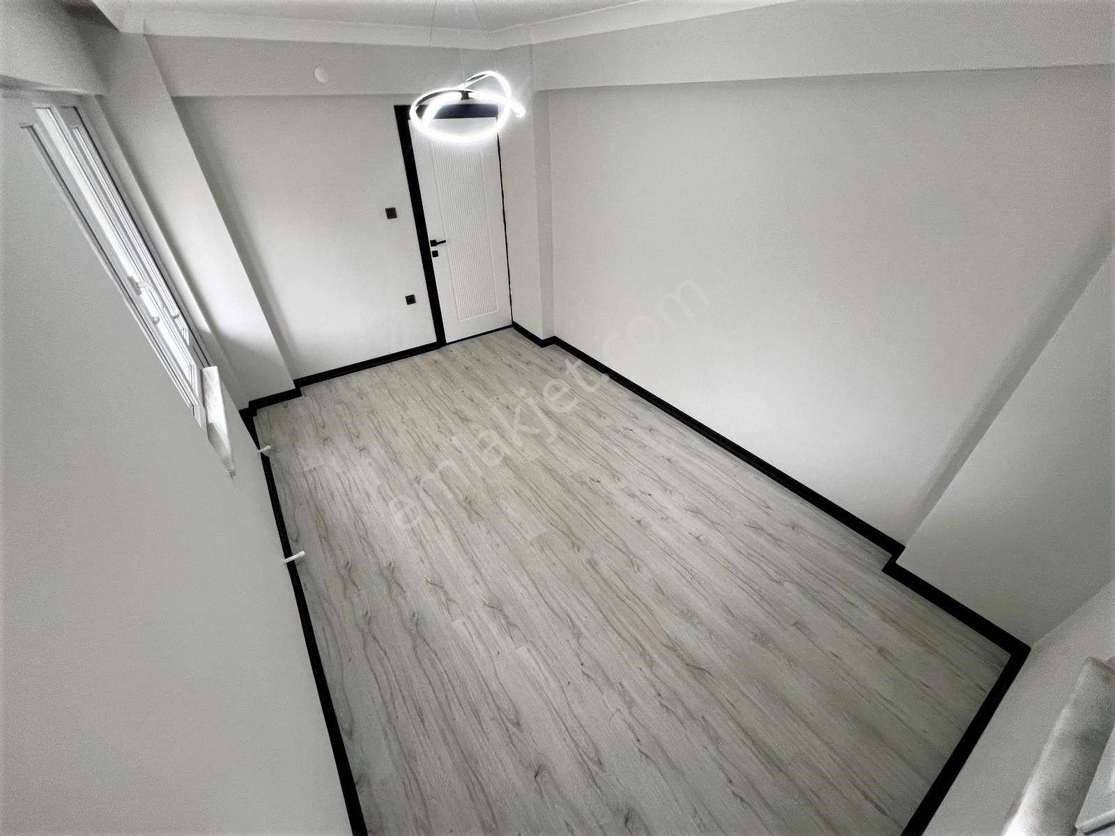 🟠🟠alfa'dan Akçay'da Satılık Ön Cephe Fırsat Ayrı Mutfak Arakat 2+1 Harika Dairee - Görsel 12