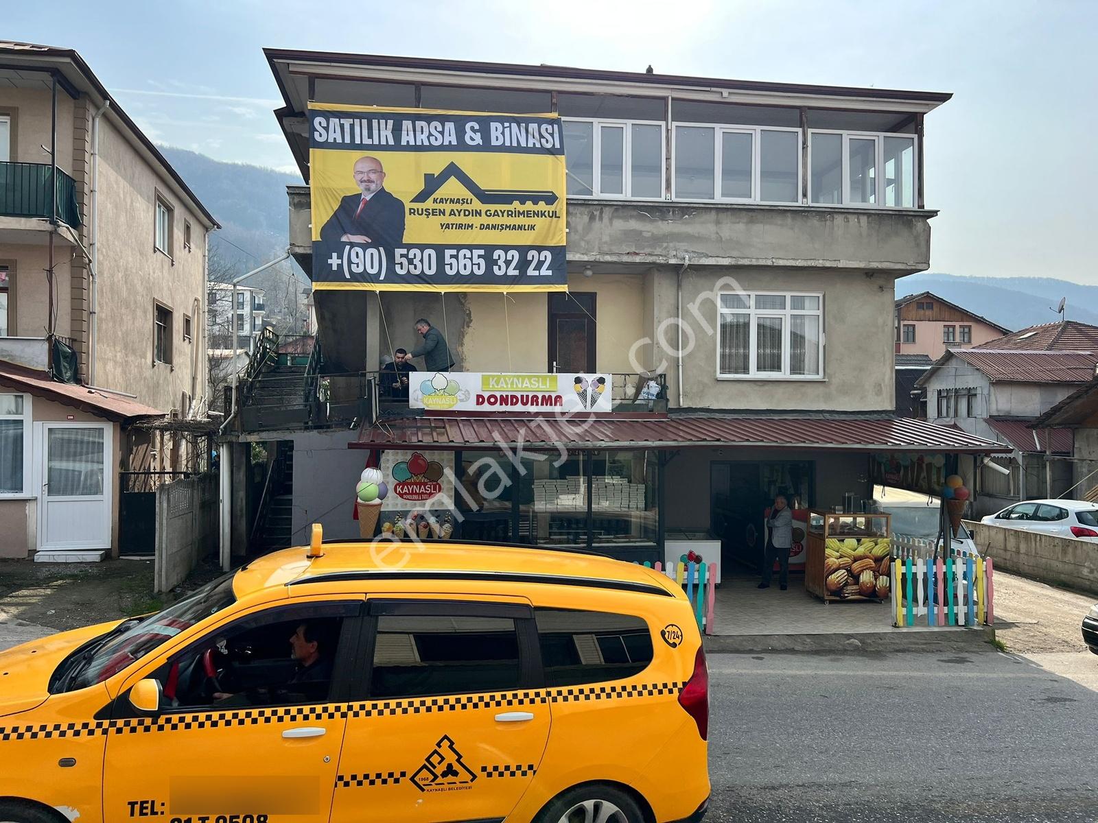Ruşen Aydın Gayrimenkulden Kaynaşlı Merkezde Satılık İmarlı Arsa - Görsel 3