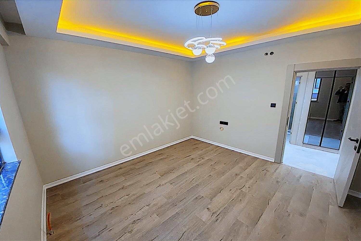 Karakaya'da Avantajlı Konumda Lüks Yapılı Ara Katta Daire - Görsel 13