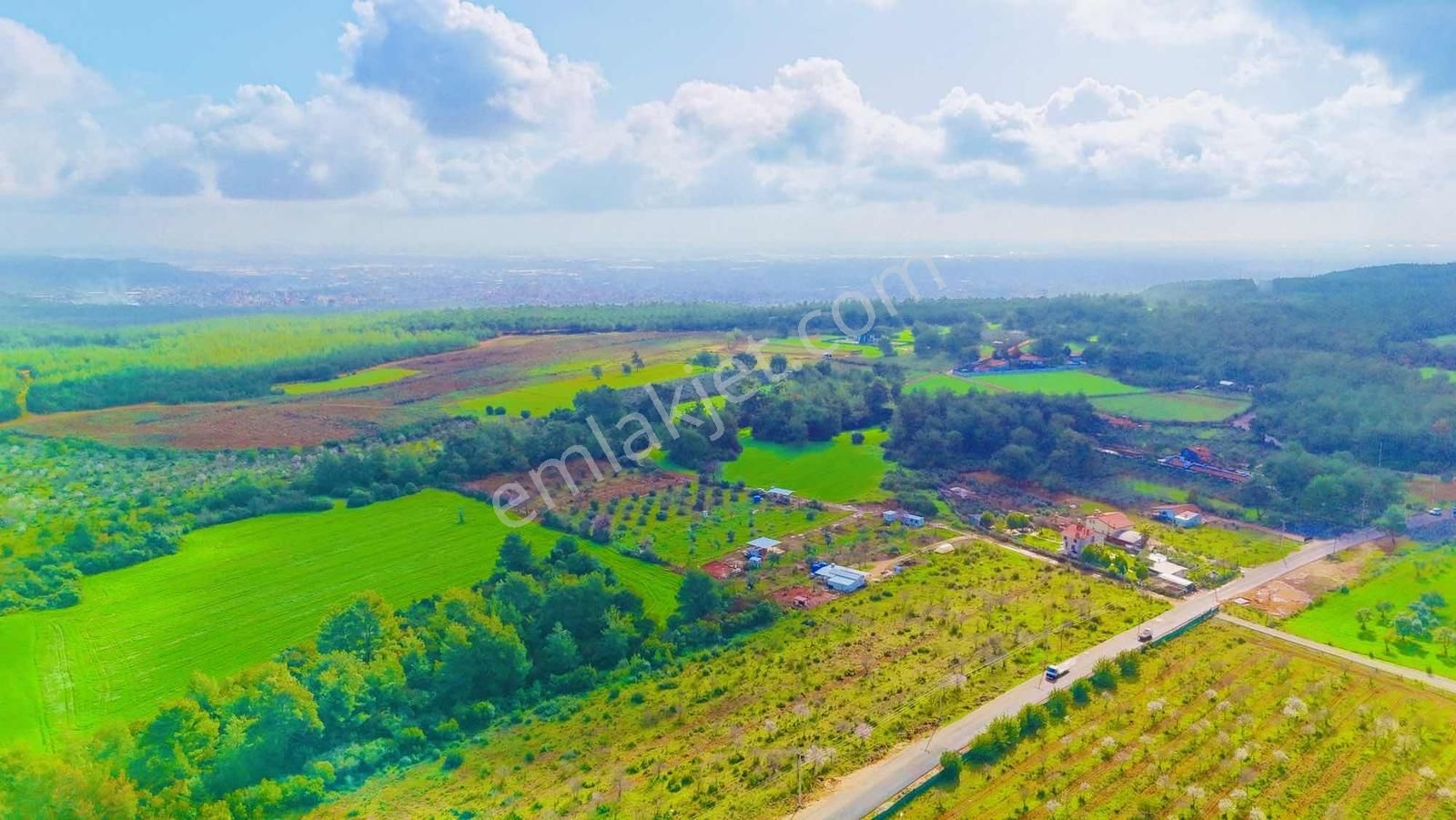 Duacı'da Yola Yakın 1615m2 Takasa Açık Satılık Tarla - Görsel 6