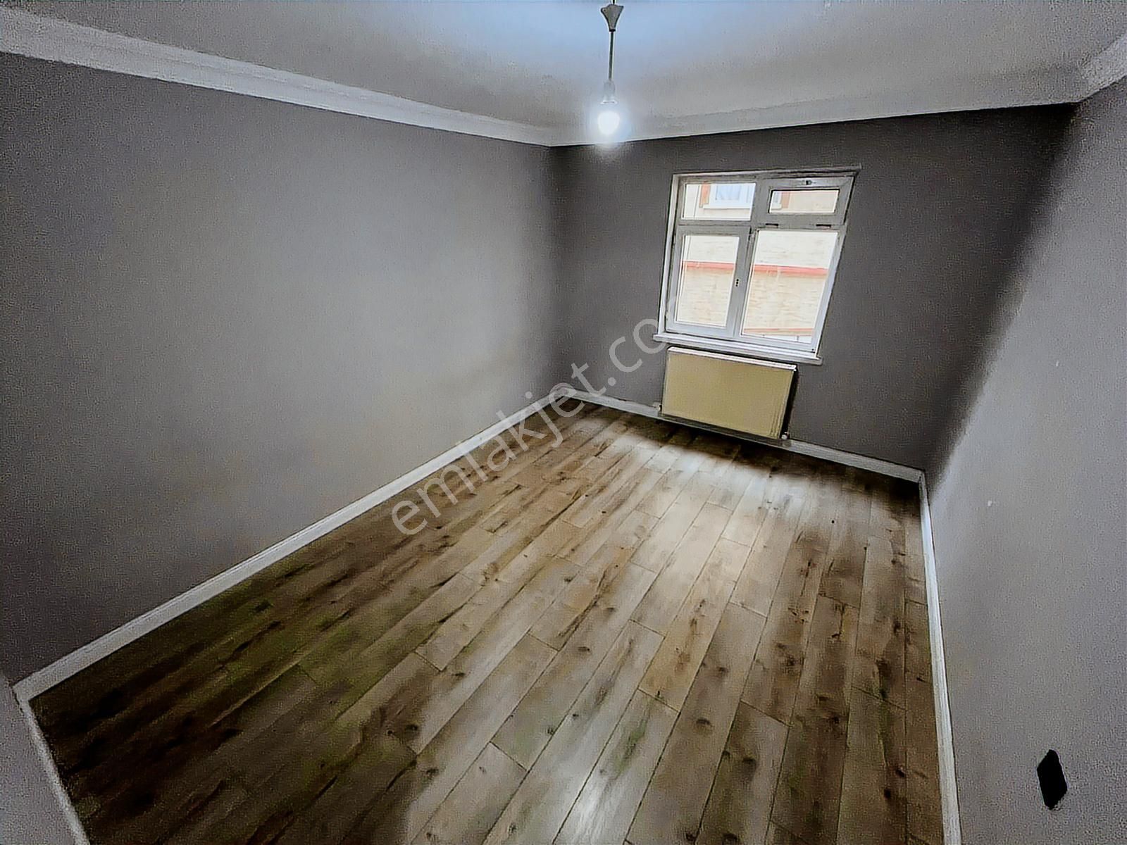 Altın Anahtardan 19 Mayıs Cd Yanı Katta Ön Cephe Lüx Yapılı - Görsel 10