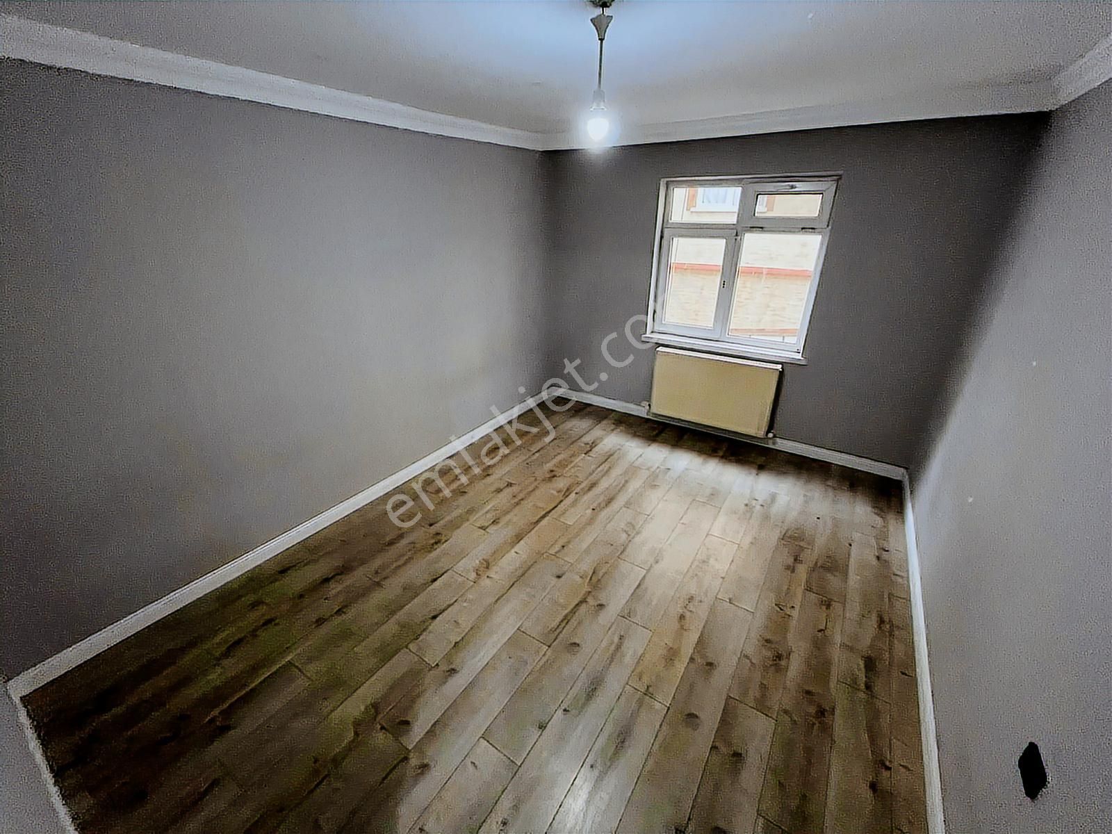 Altın Anahtardan 19 Mayıs Cd Yanı Katta Ön Cephe Lüx Yapılı - Görsel 15