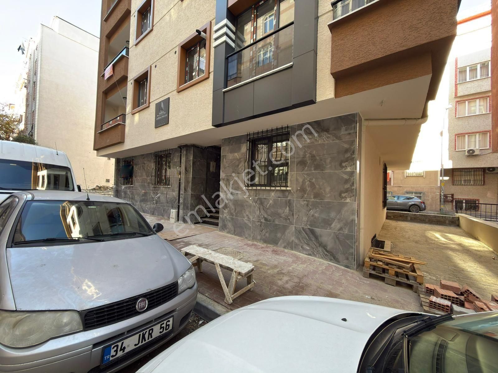 Tutar Emlaktan Zafer'de Sıfır 2+1amerikan Mutfaklı Yüksek Giriş