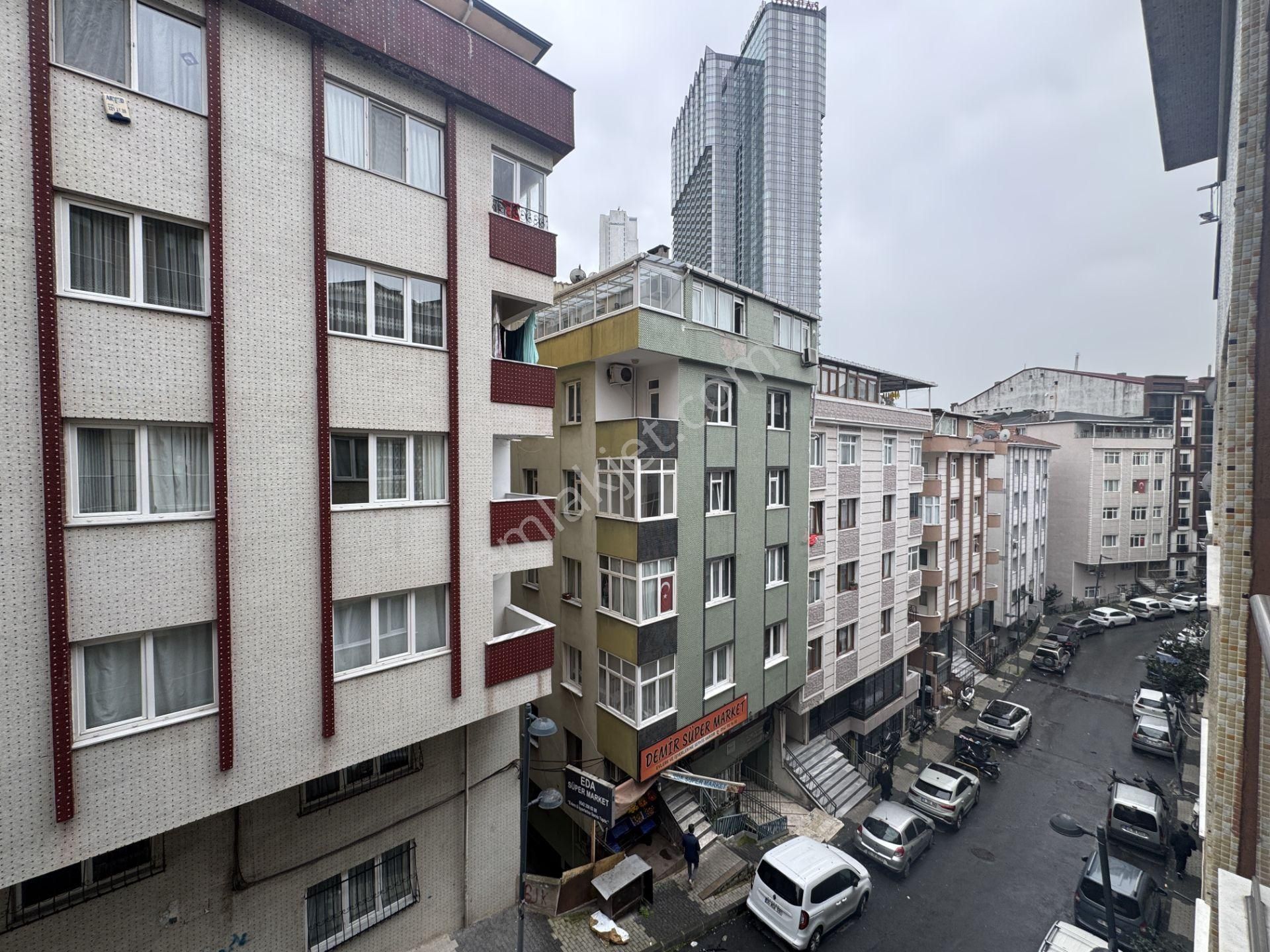 Şişli Halide Edip 2+1 90m² Balkonlu Arakat Asansörlü Çift Cephe - Görsel 11