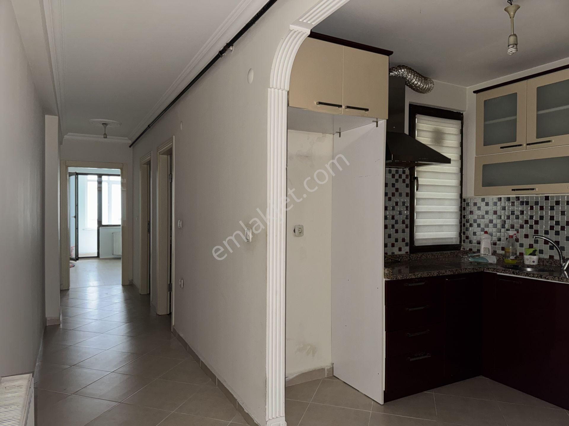 Şişli Halide Edip 2+1 90m² Balkonlu Arakat Asansörlü Çift Cephe - Görsel 14