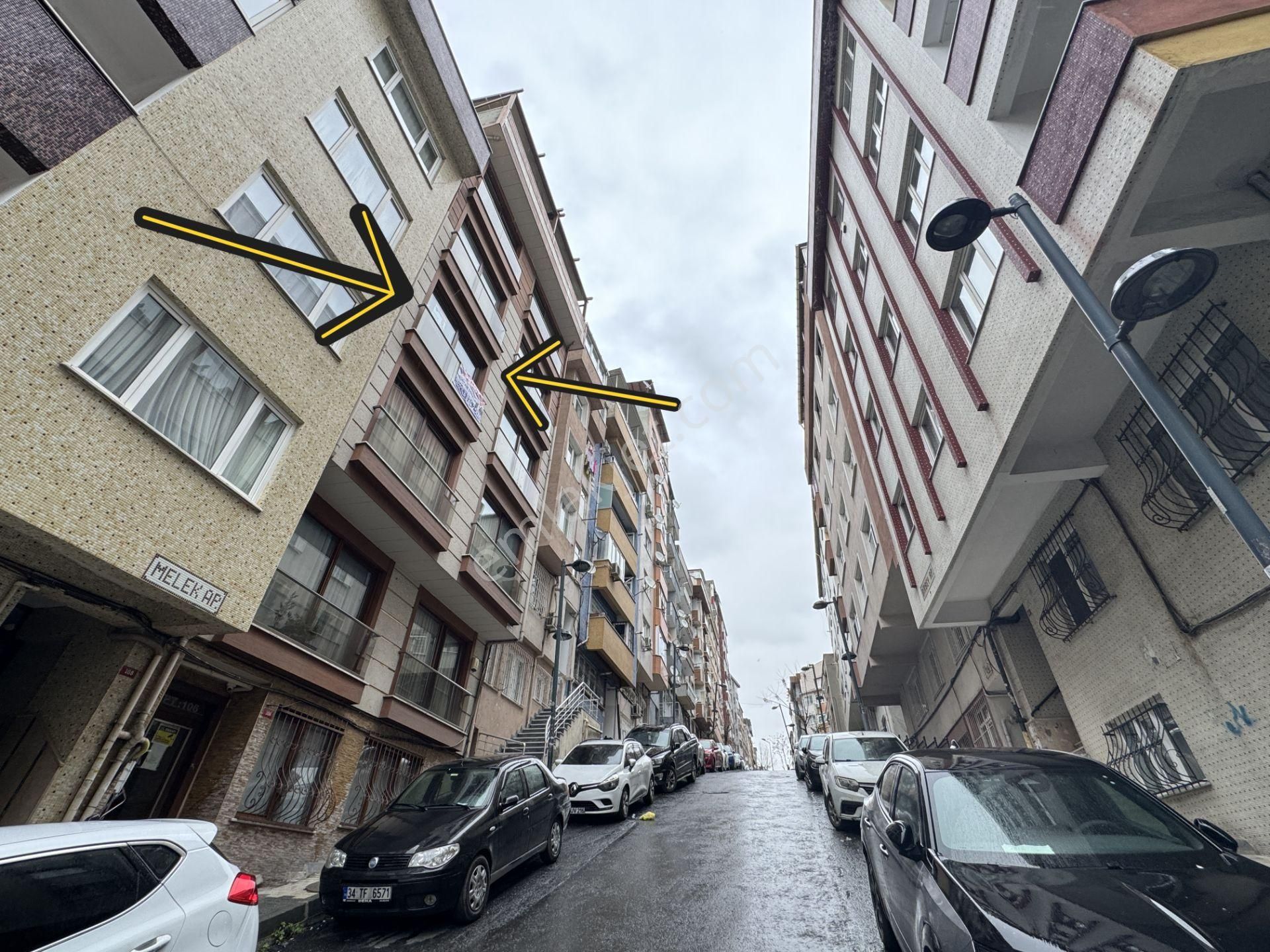 Şişli Halide Edip 2+1 90m² Balkonlu Arakat Asansörlü Çift Cephe - Görsel 3