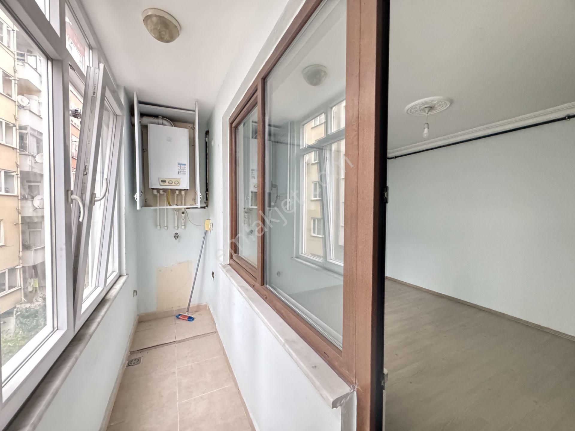 Şişli Halide Edip 2+1 90m² Balkonlu Arakat Asansörlü Çift Cephe - Görsel 29