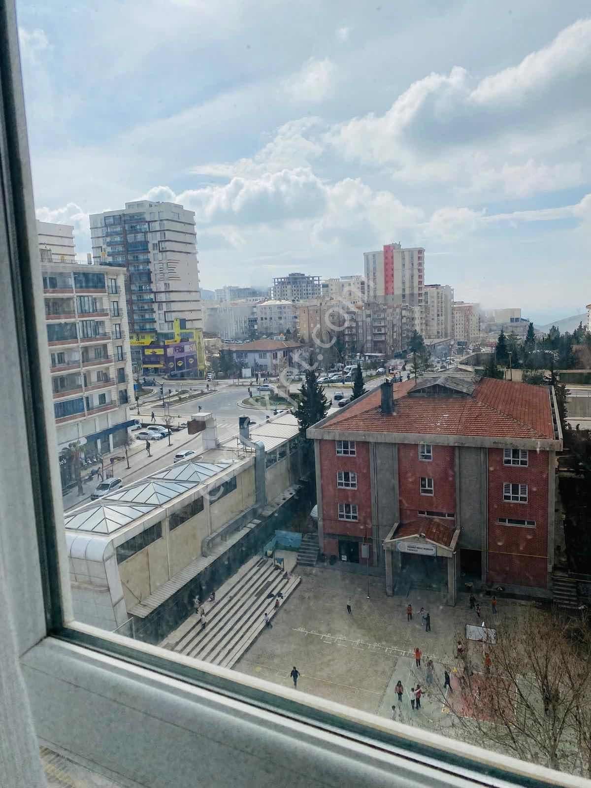 Süre Emlak`tan Satılık 3+1 Daire`miz Merkezin Göbeğinde Kalmakta - Görsel 6