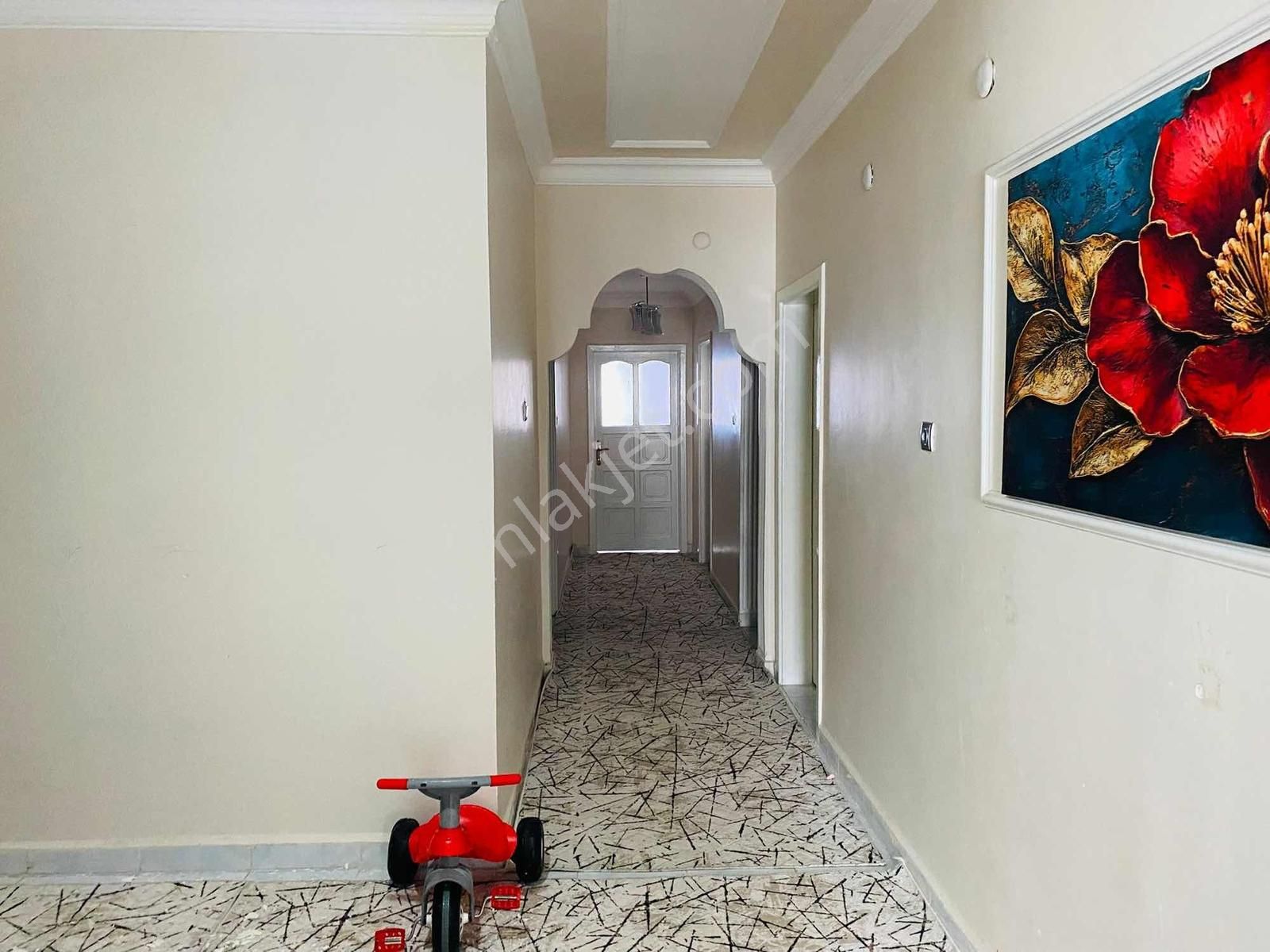 Süre Emlak`tan Satılık 3+1 Daire`miz Merkezin Göbeğinde Kalmakta - Görsel 17