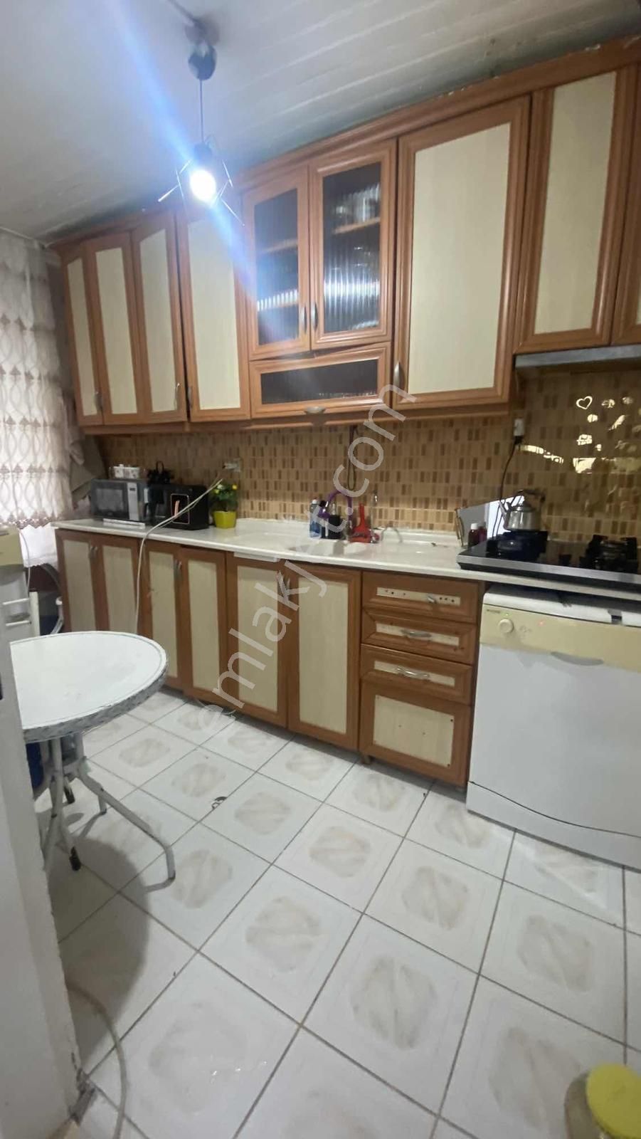 Muradiye Hamzabey'de Satılık 2 Katlı Müstakil Ev - Görsel 22