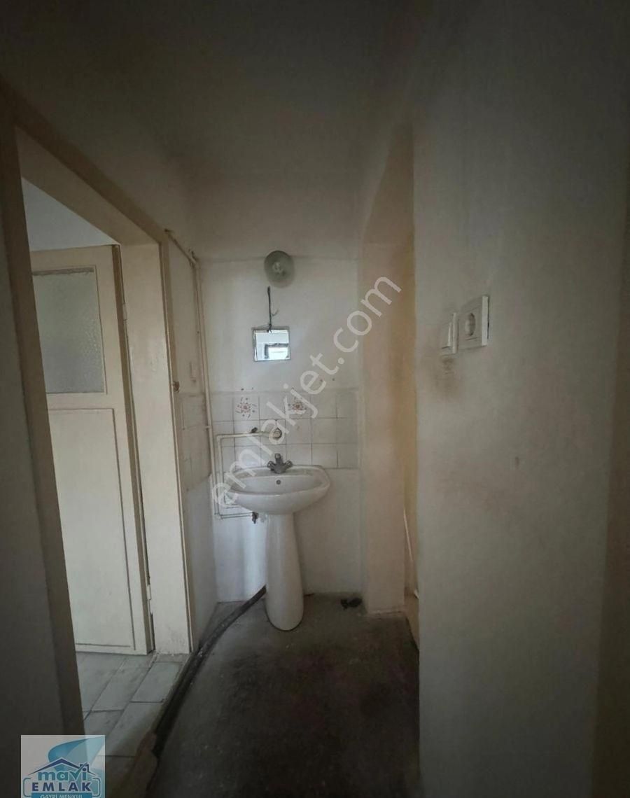 Bandırma Mavi Emlaktan 100.yıl Mahallesinde 3+1 Kiralık Ara Kat Kiralık Daire - Görsel 9