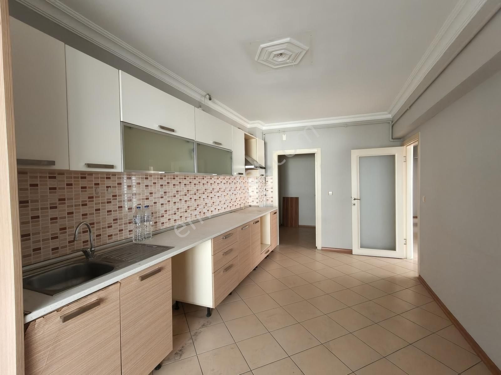 Emaks'tan/cevizliderenin En Güzel Sokağında/bakımlı/geniş/3+1 - Görsel 4