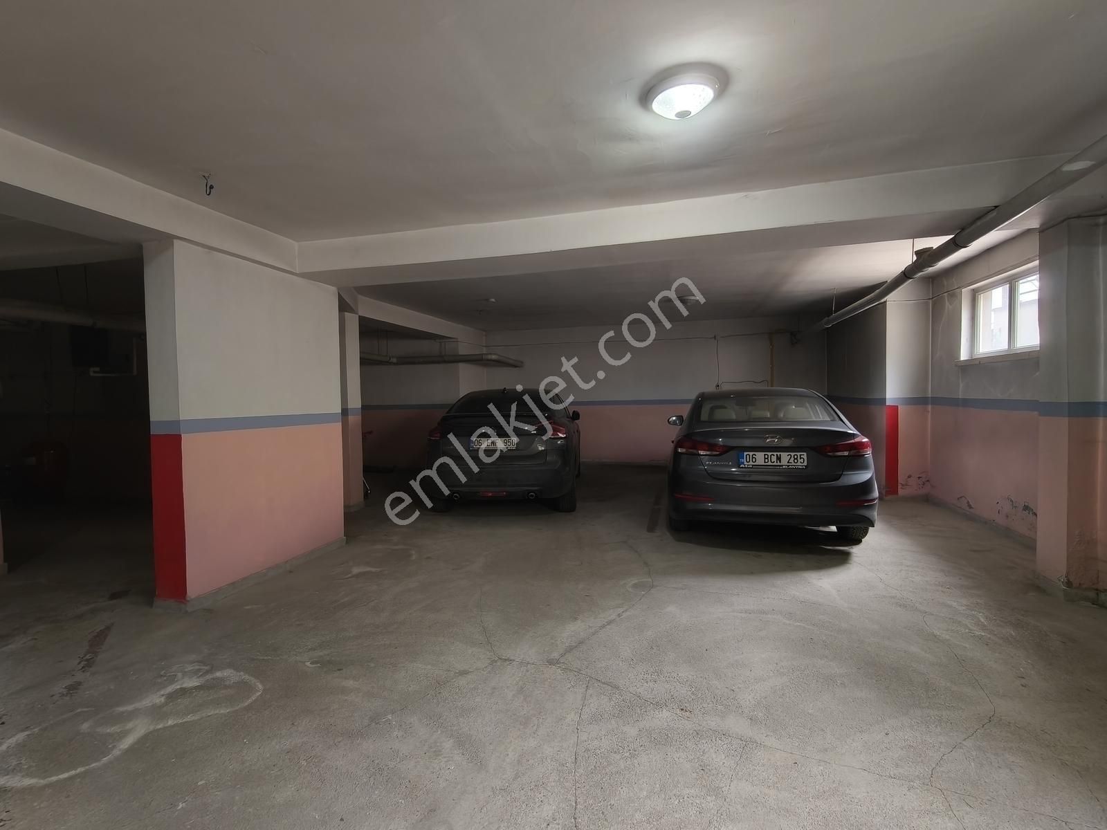 Emaks'tan/cevizliderenin En Güzel Sokağında/bakımlı/geniş/3+1 - Görsel 3