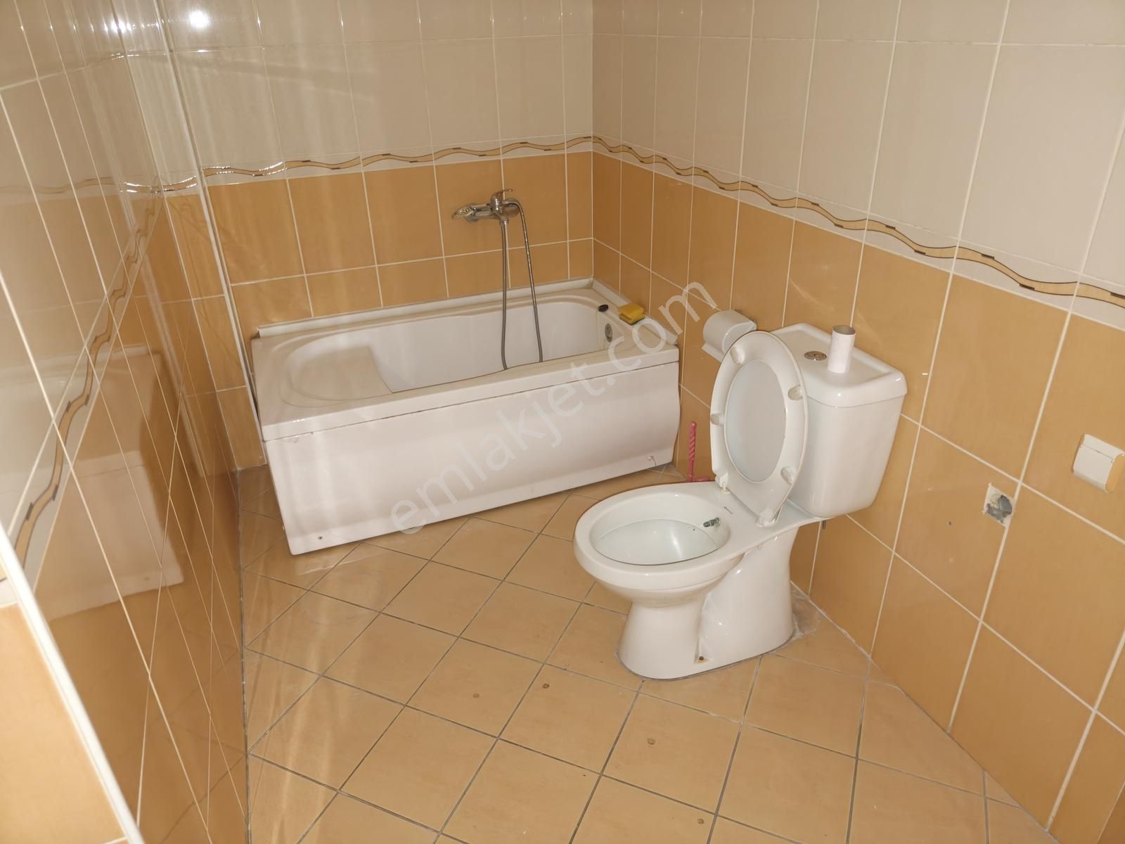 Emaks'tan/cevizliderenin En Güzel Sokağında/bakımlı/geniş/3+1 - Görsel 9