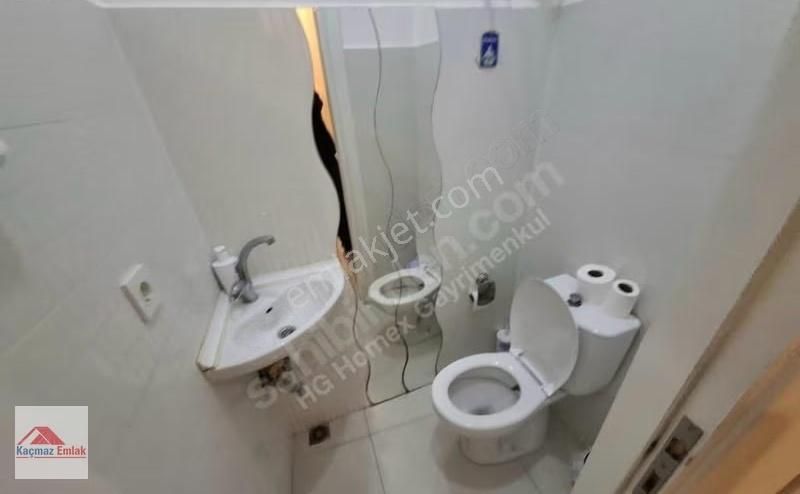 Maltepe Feyzullah Mah'de Satılık Çok Amaçlı Dükkan - Görsel 4