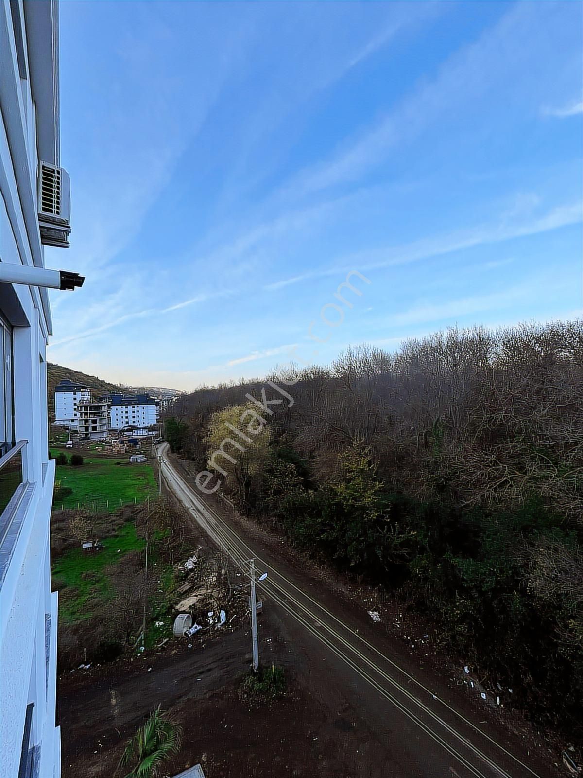 Atakum Çakırlar'da Lüks Eşyalı/havuzlu Satılık Sıfır 1+1 Daire - Görsel 13