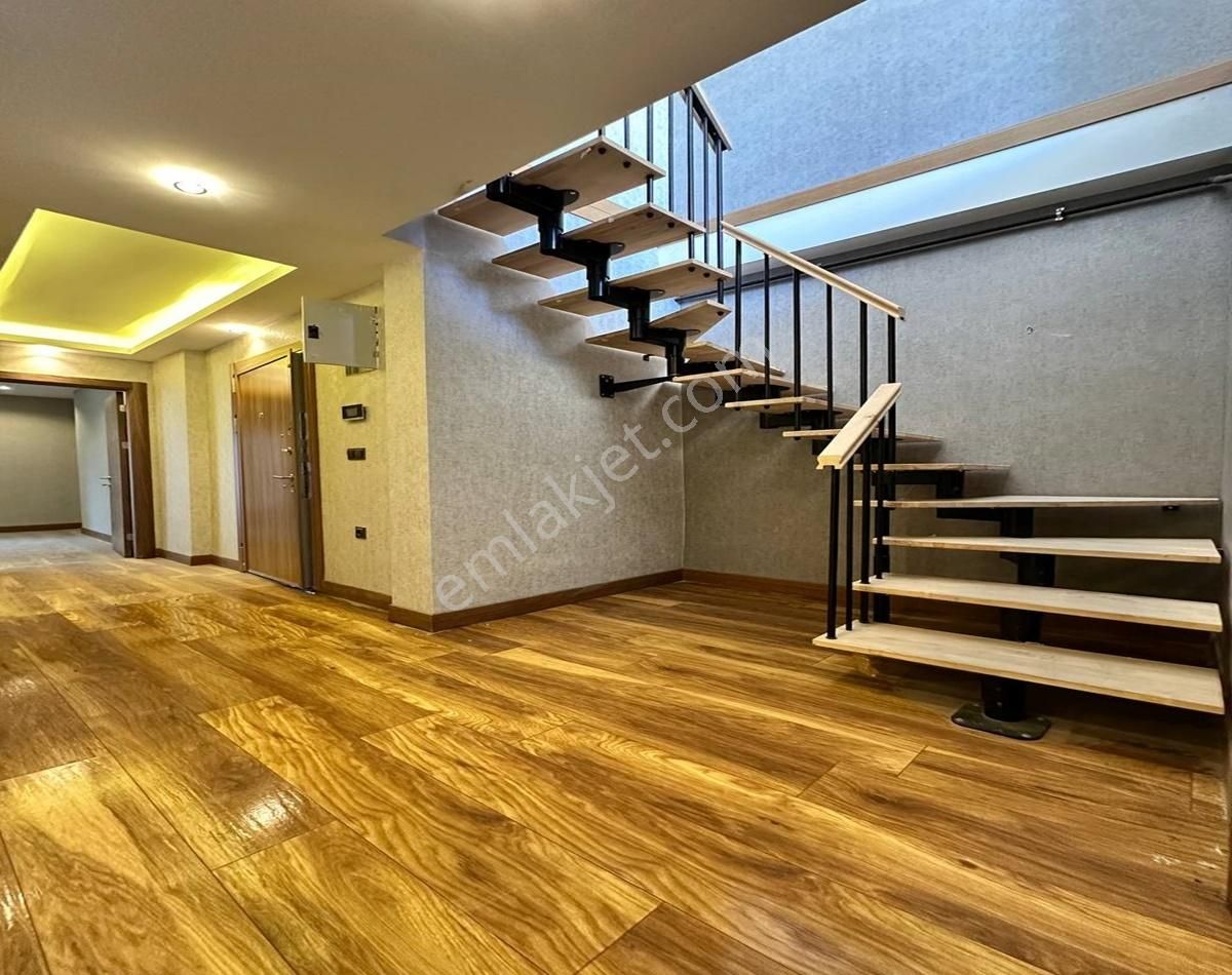 Full Konsept Müstakil Villa Tadında Deniz Manzaralı 4+1 Dubleks - Görsel 11