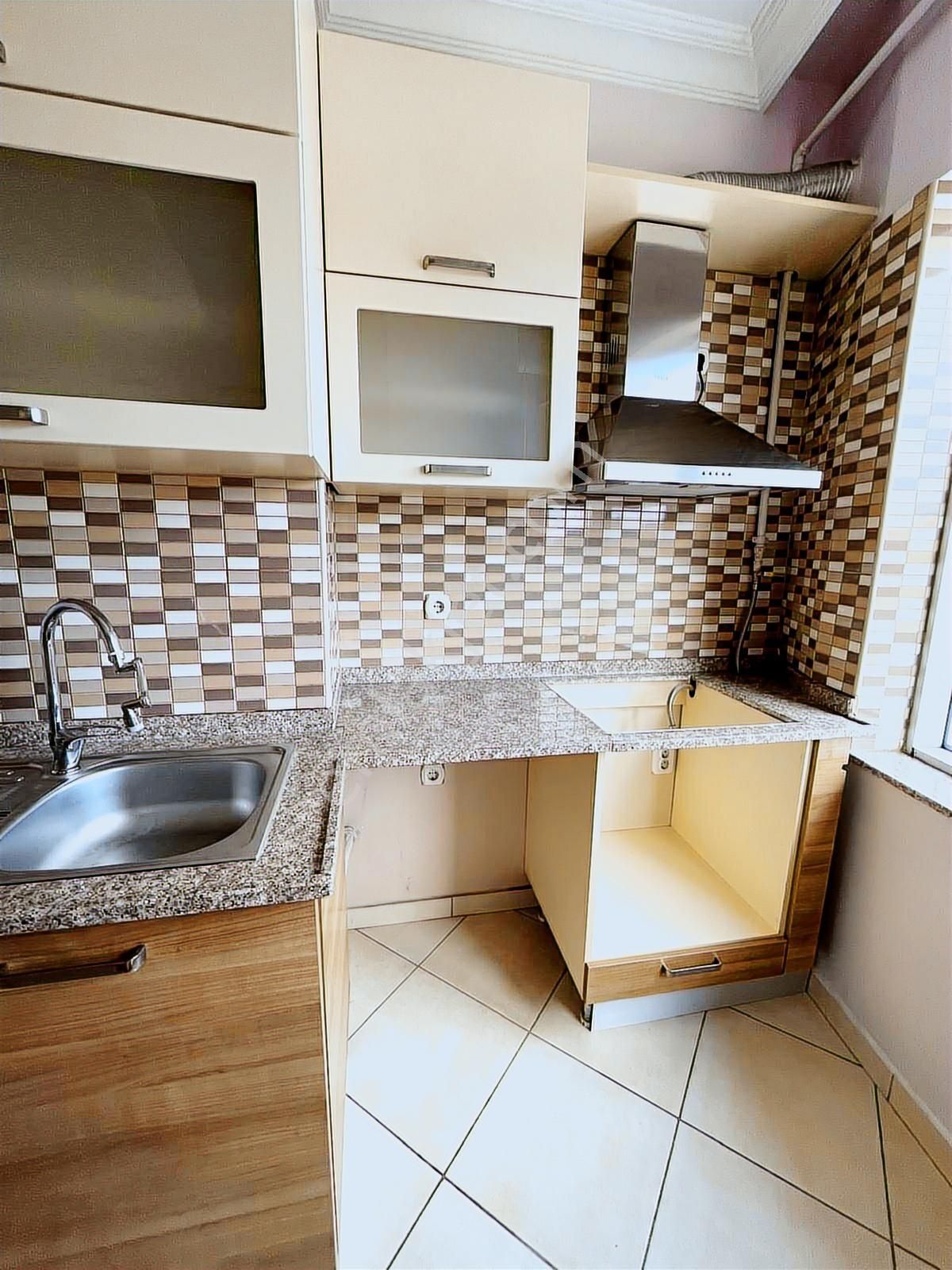 Küçükyalı Metroya 2 Dk 3+2 Dubleks Deniz Manzaralı Daire - Görsel 27