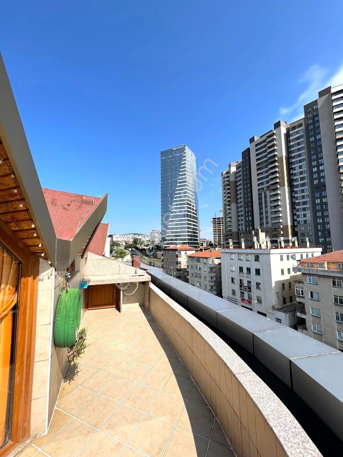 Küçükyalı Metroya 2 Dk 3+2 Dubleks Deniz Manzaralı Daire - Görsel 5