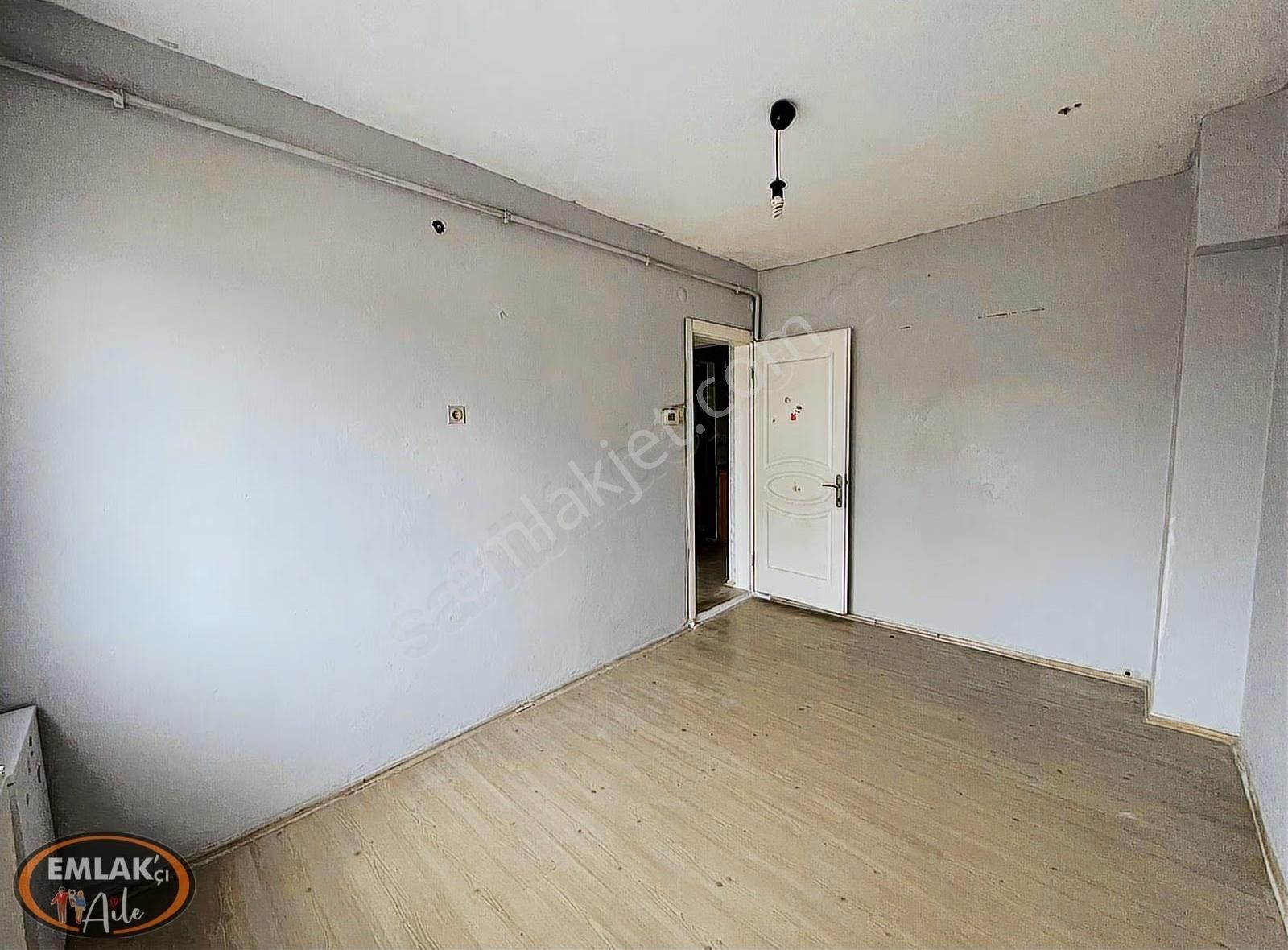 Bandırma İhsaniye Mahallesinde 2+1 Kiralık Daire - Görsel 2