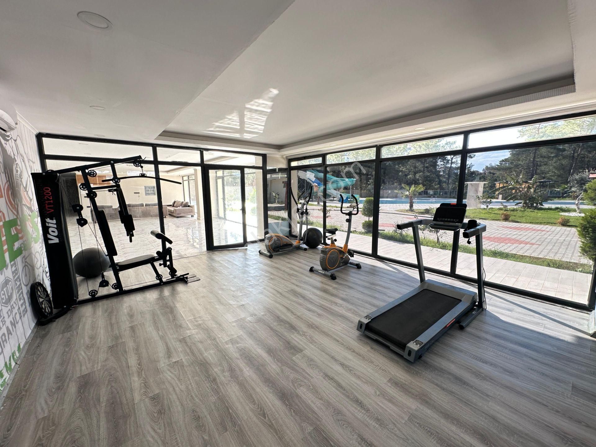Full Aktiviteli Site İçerisinde Deniz Manzaralı 1+1 Daire - Görsel 30