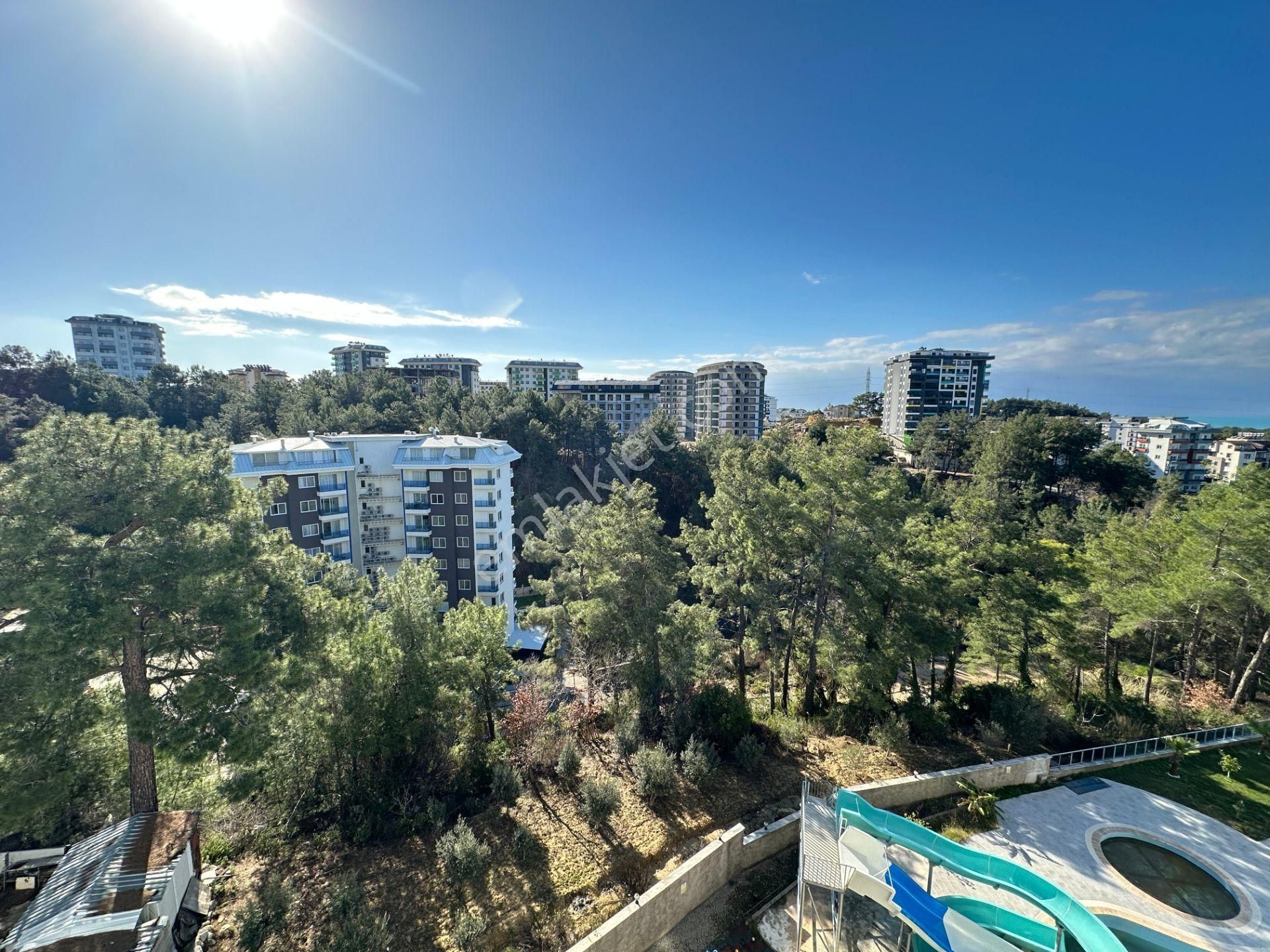Full Aktiviteli Site İçerisinde Deniz Manzaralı 1+1 Daire - Görsel 16
