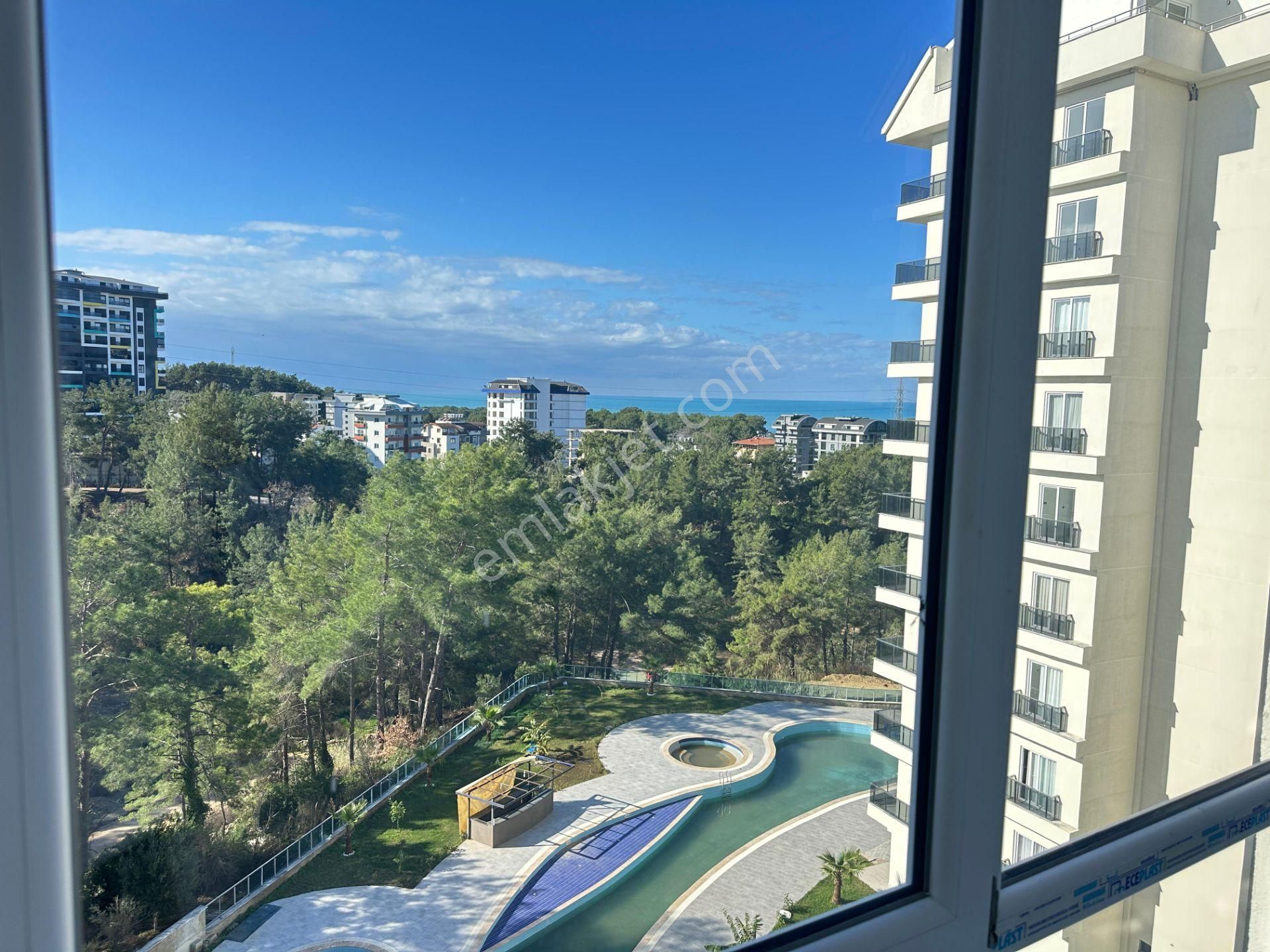 Full Aktiviteli Site İçerisinde Deniz Manzaralı 1+1 Daire - Görsel 18