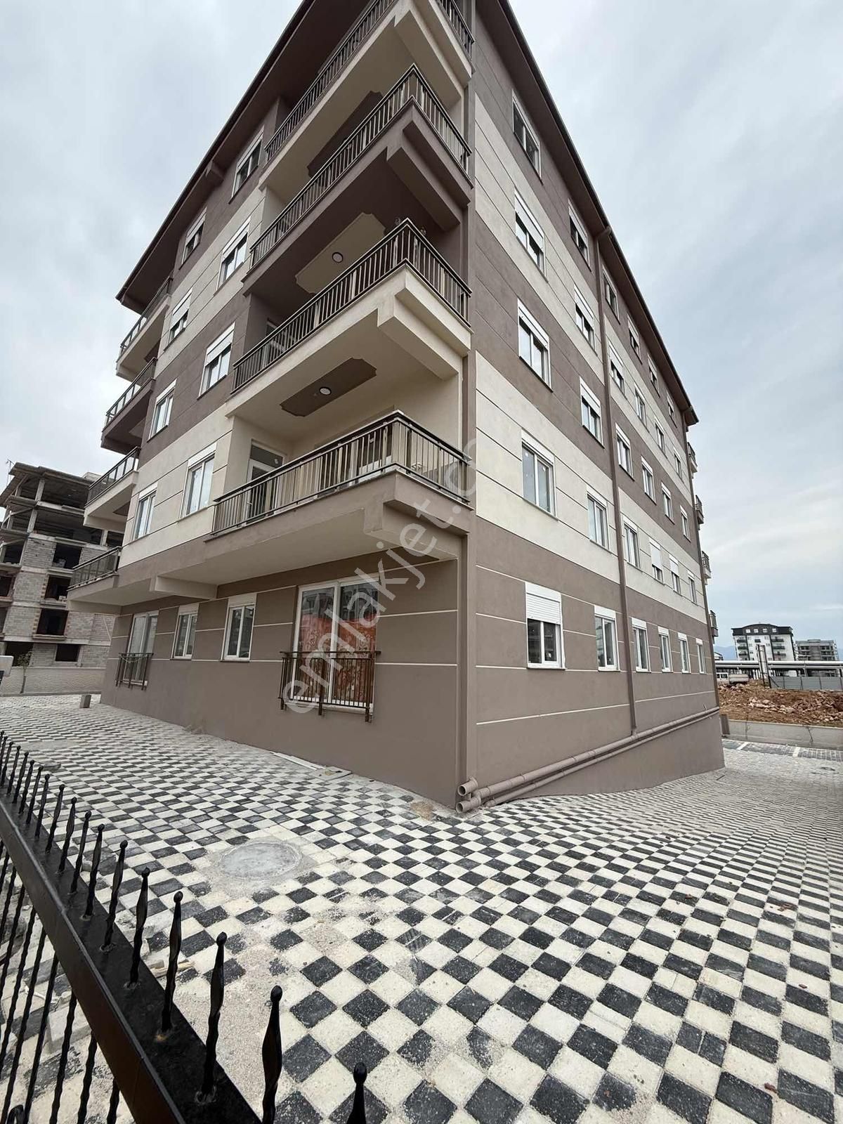 Çankaya Mahallesin De Asansörlü 2+1 100 M² Kiralık Daire. - Görsel 29