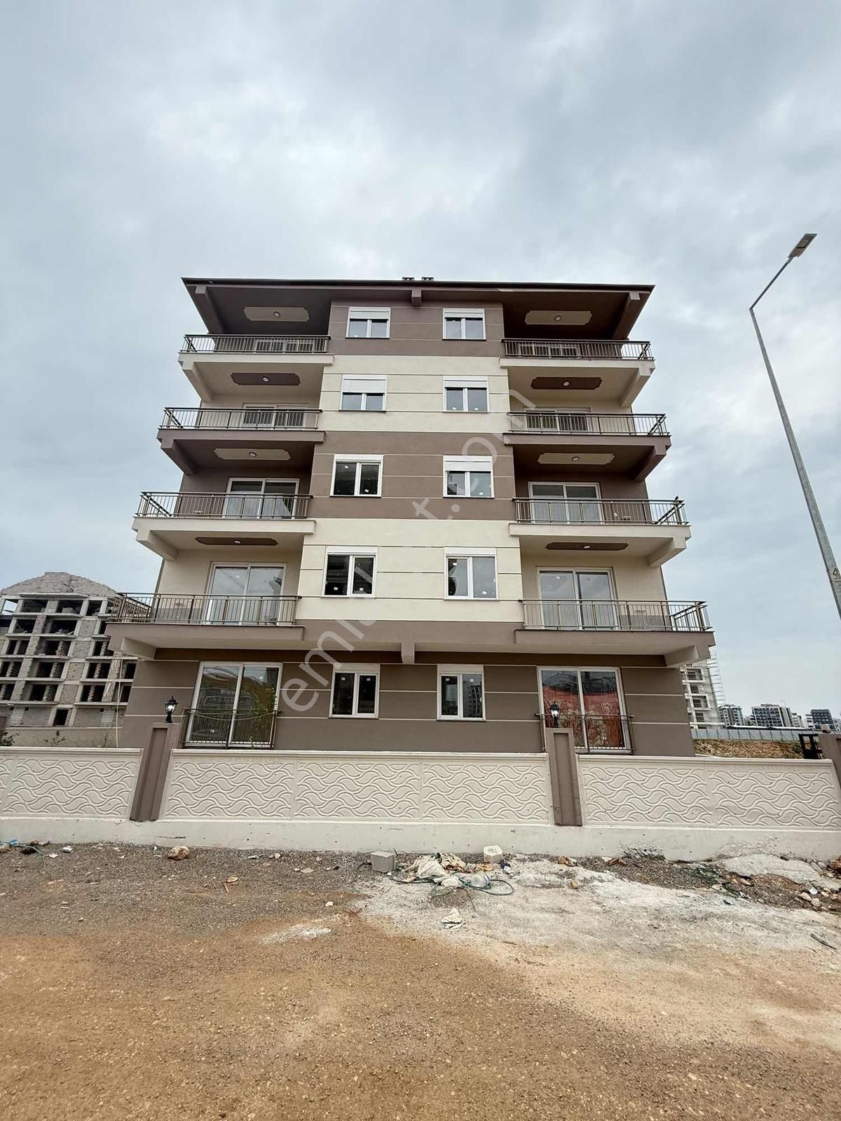 Çankaya Mahallesin De Asansörlü 2+1 100 M² Kiralık Daire. - Görsel 16