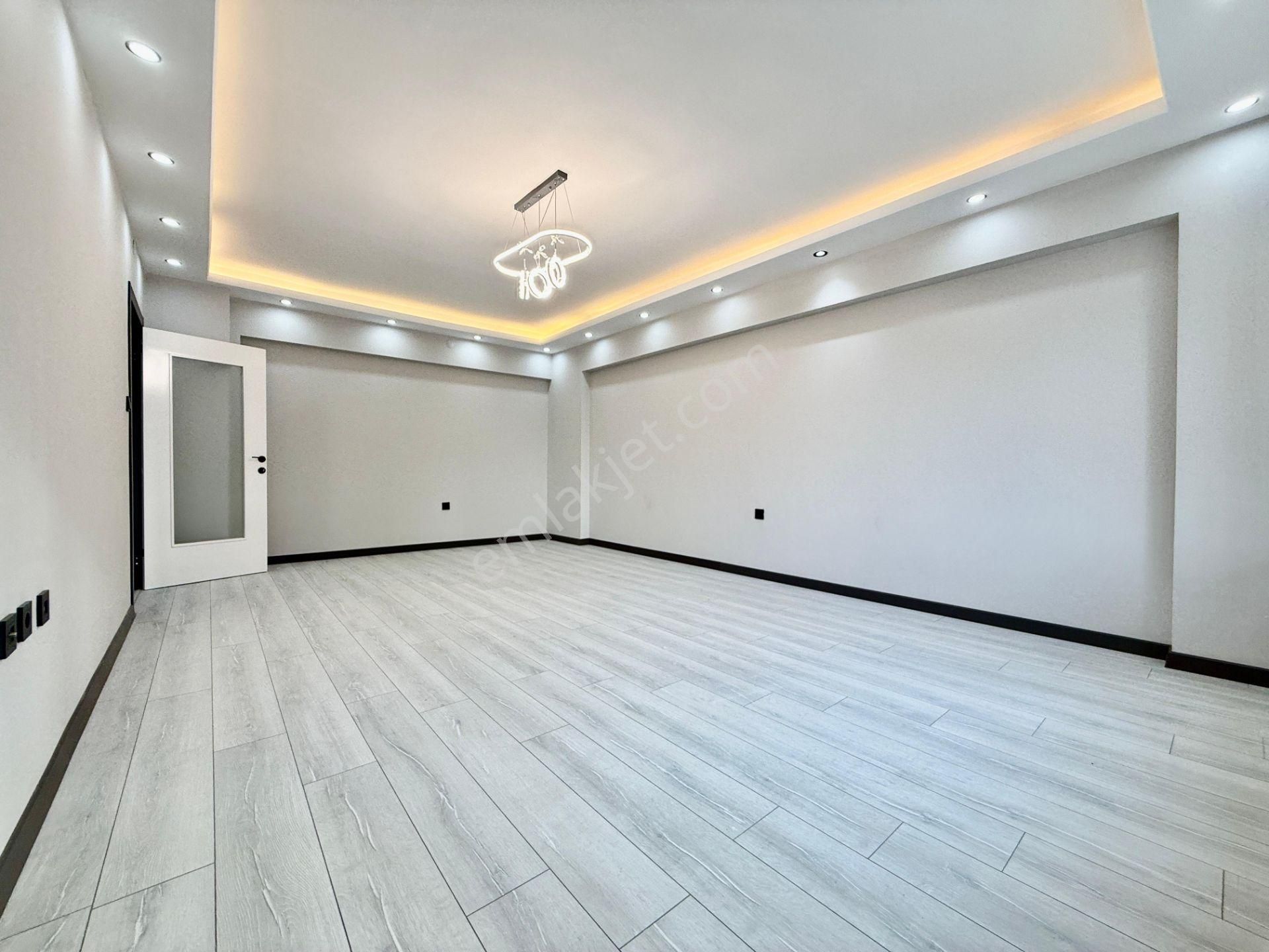 Kalecik Emlak'tan Fatih Mah.g.b Cephe Full Yapılı 3+1 1.kat 130m² - Görsel 8