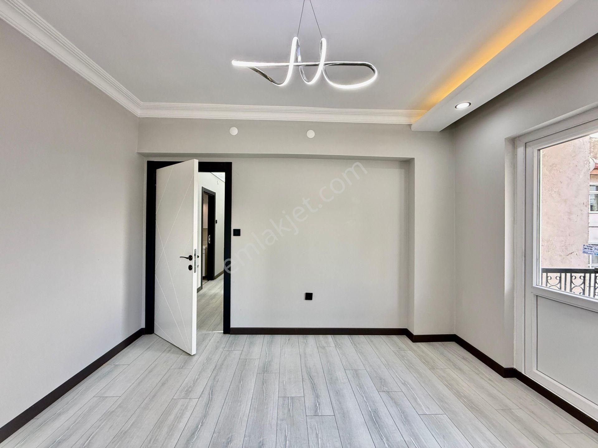 Kalecik Emlak'tan Fatih Mah.g.b Cephe Full Yapılı 3+1 1.kat 130m² - Görsel 14