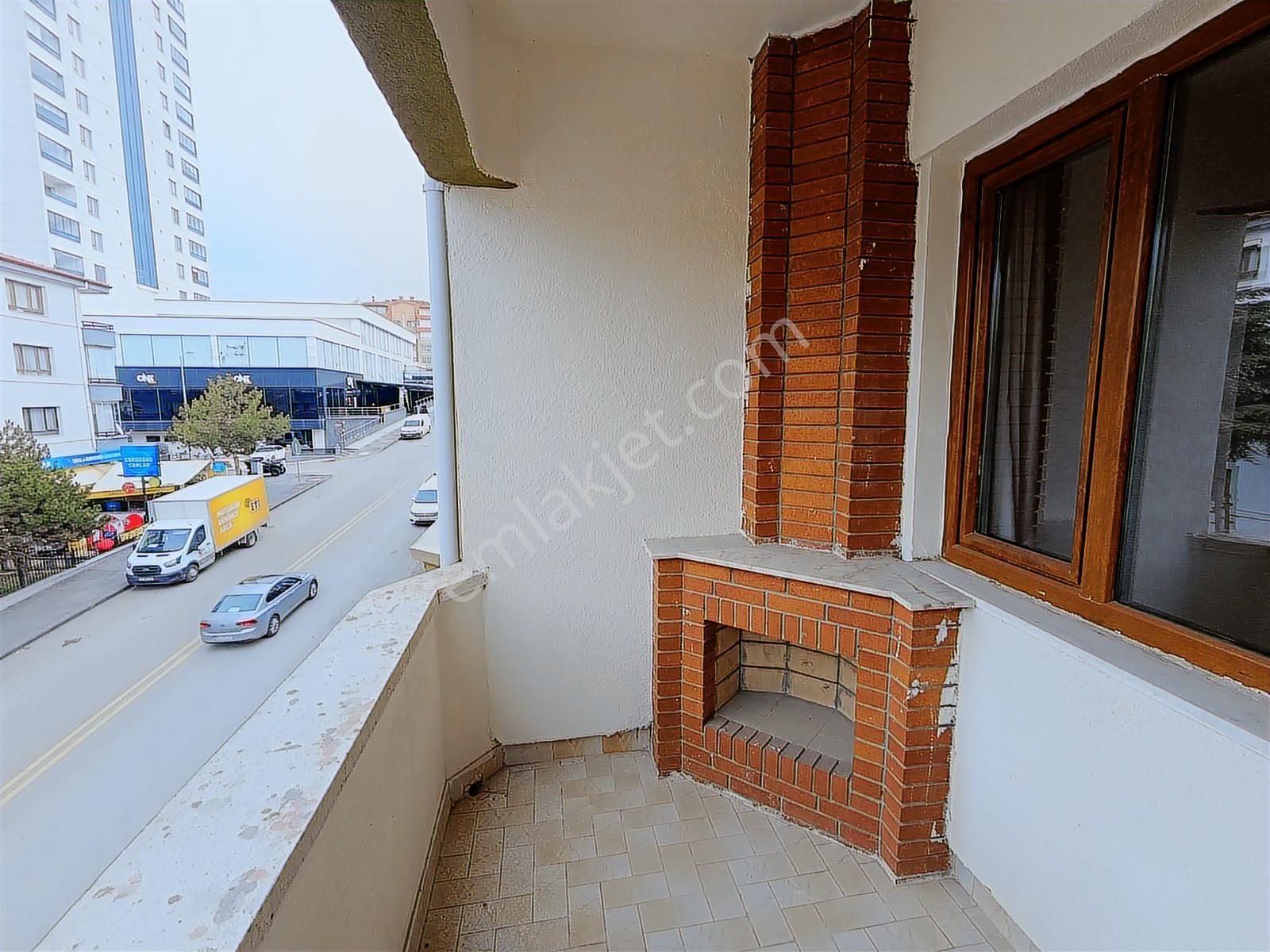 Çankayada Lizbon Caddesine Yakın Ara Kat 3+1 Kiralık Daire - Görsel 9