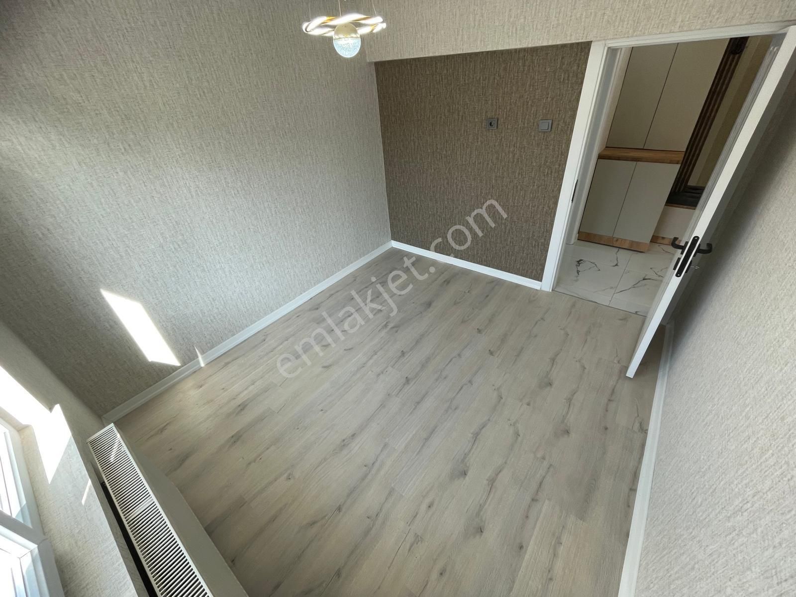 Sincan İstasyon Mah.'de Satılık 3+1 Ön Cephe Full Yapılı Bağımsız Daire - Görsel 10