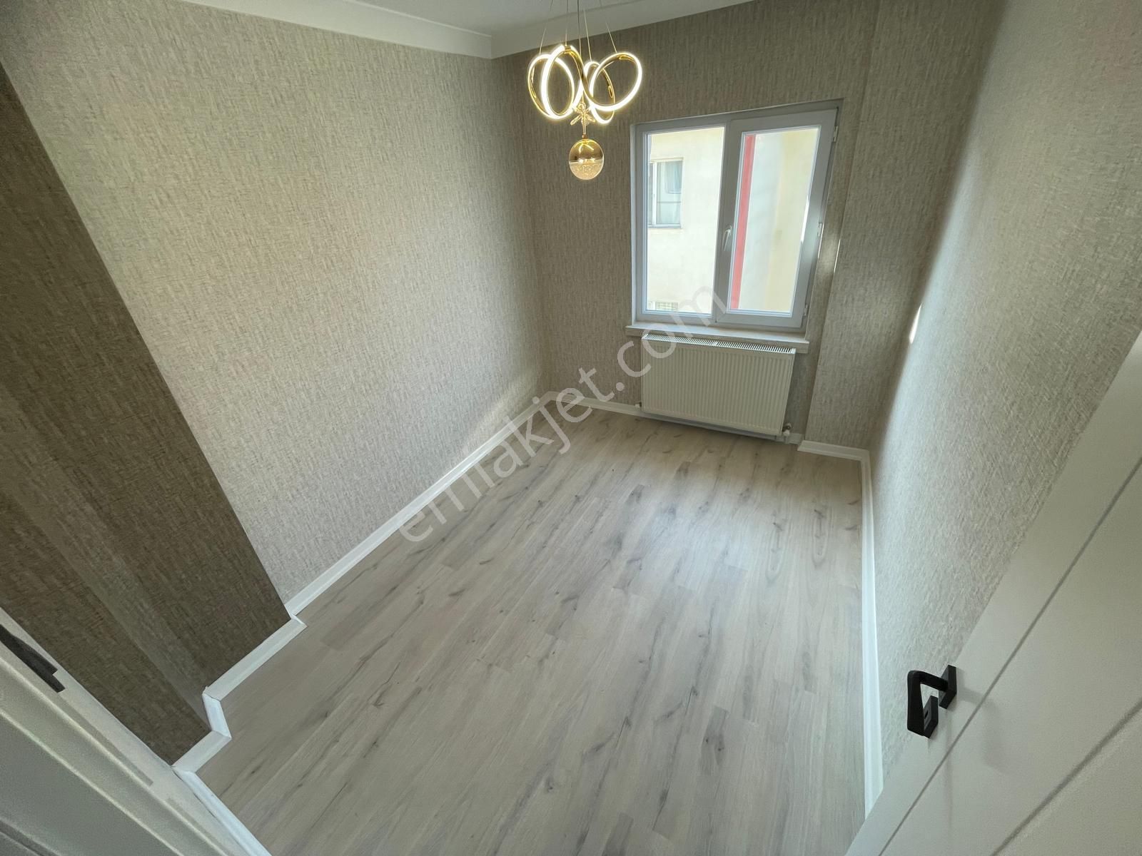 Sincan İstasyon Mah.'de Satılık 3+1 Ön Cephe Full Yapılı Bağımsız Daire - Görsel 16