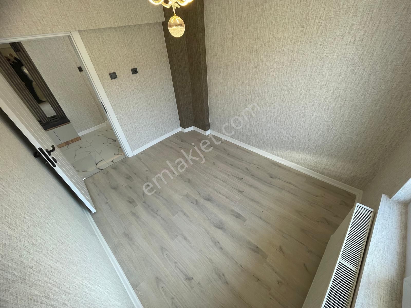 Sincan İstasyon Mah.'de Satılık 3+1 Ön Cephe Full Yapılı Bağımsız Daire - Görsel 15