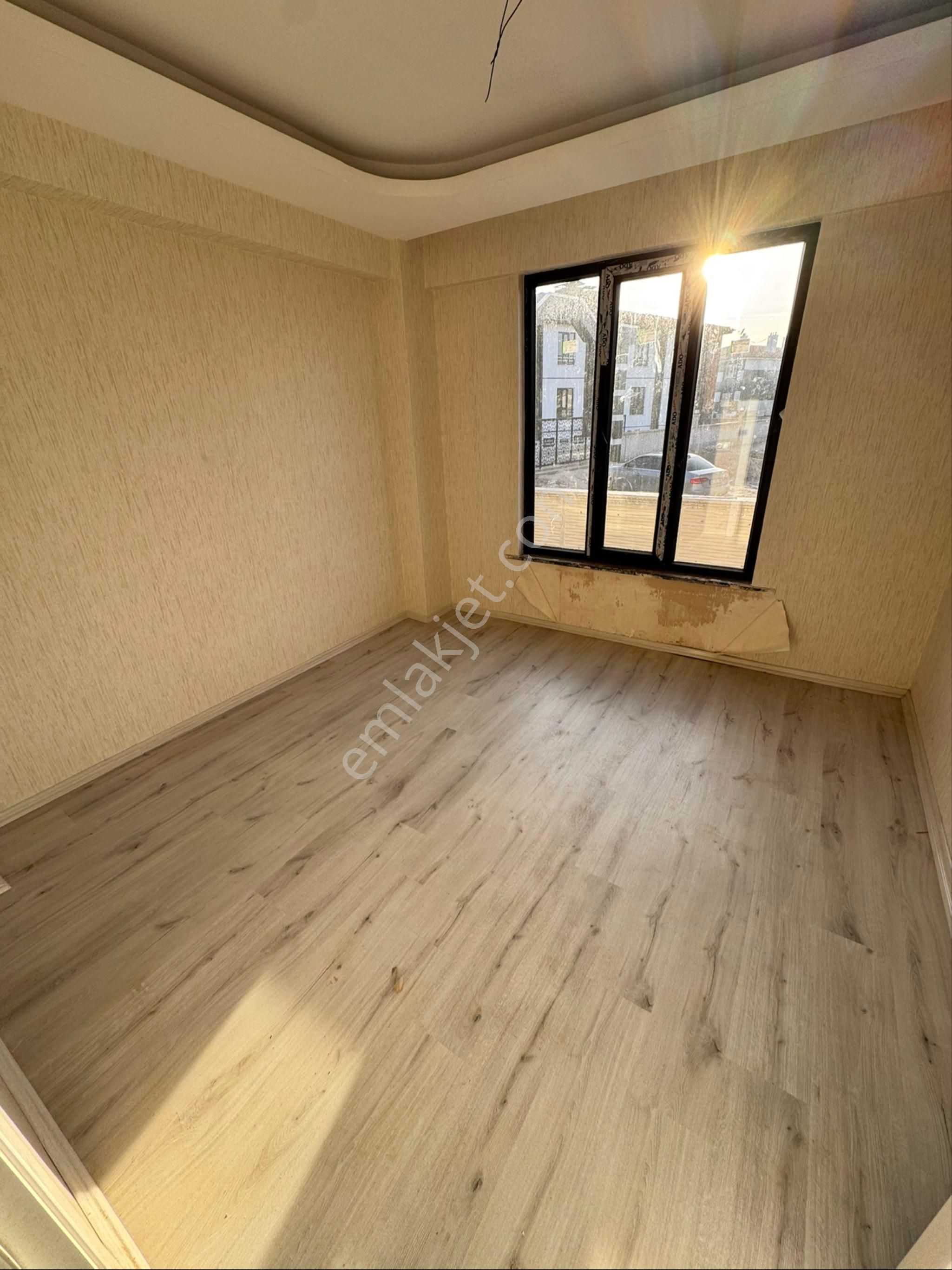 Alakovada Süper Konumda Lüx 2+1 Daire - Görsel 13