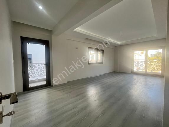 Menemen Ulus Mahallesinde Sıfır 3+1 Satılık Daire - Görsel 2