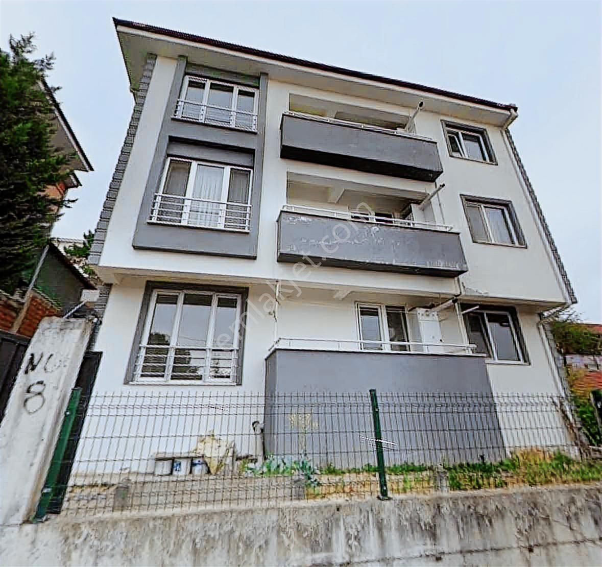 Eğitim Araştırma Hastanesine Yakın Kiralık 2+1 Daire