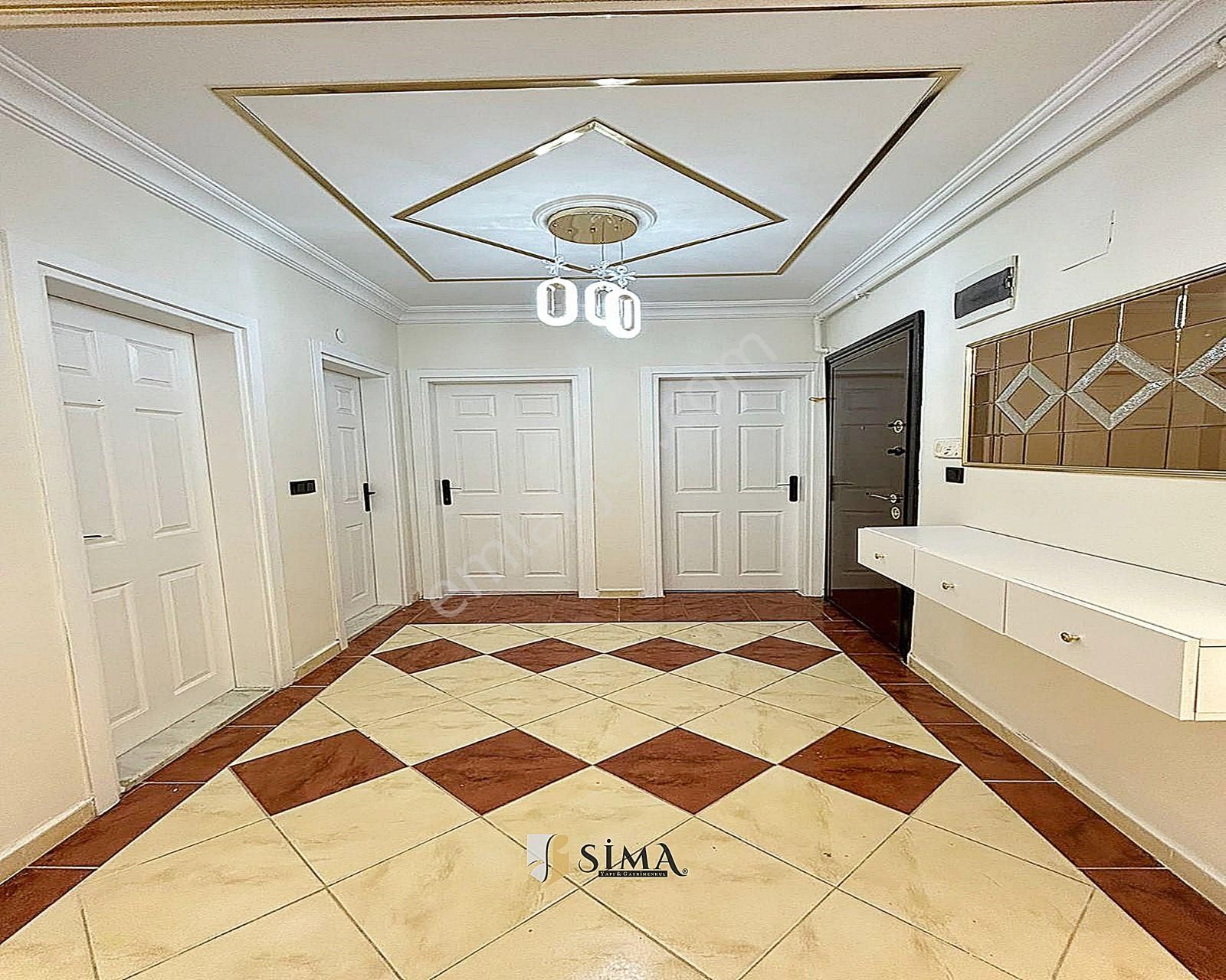 Metrobüse Yakın Geniş Ailelere Uygun Dekorlu 3+1 Satılık Daire - Görsel 7